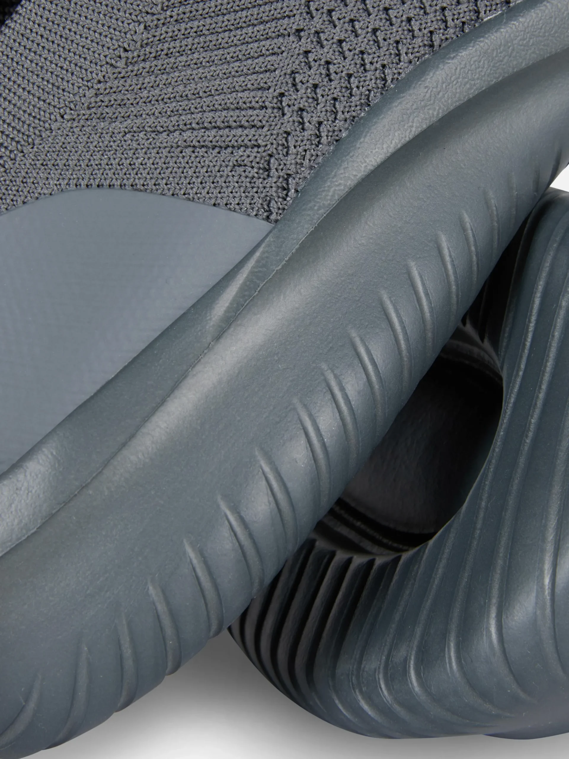 chaussures_de_sport__enfi_4-1.webp Chaussures De Sport à Enfiler