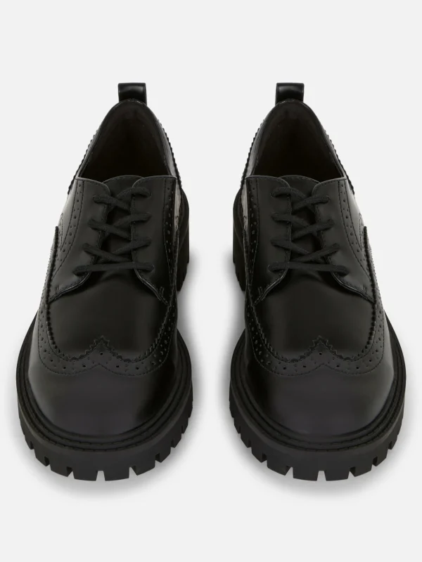 Chaussures Richelieu épaisses à Lacets