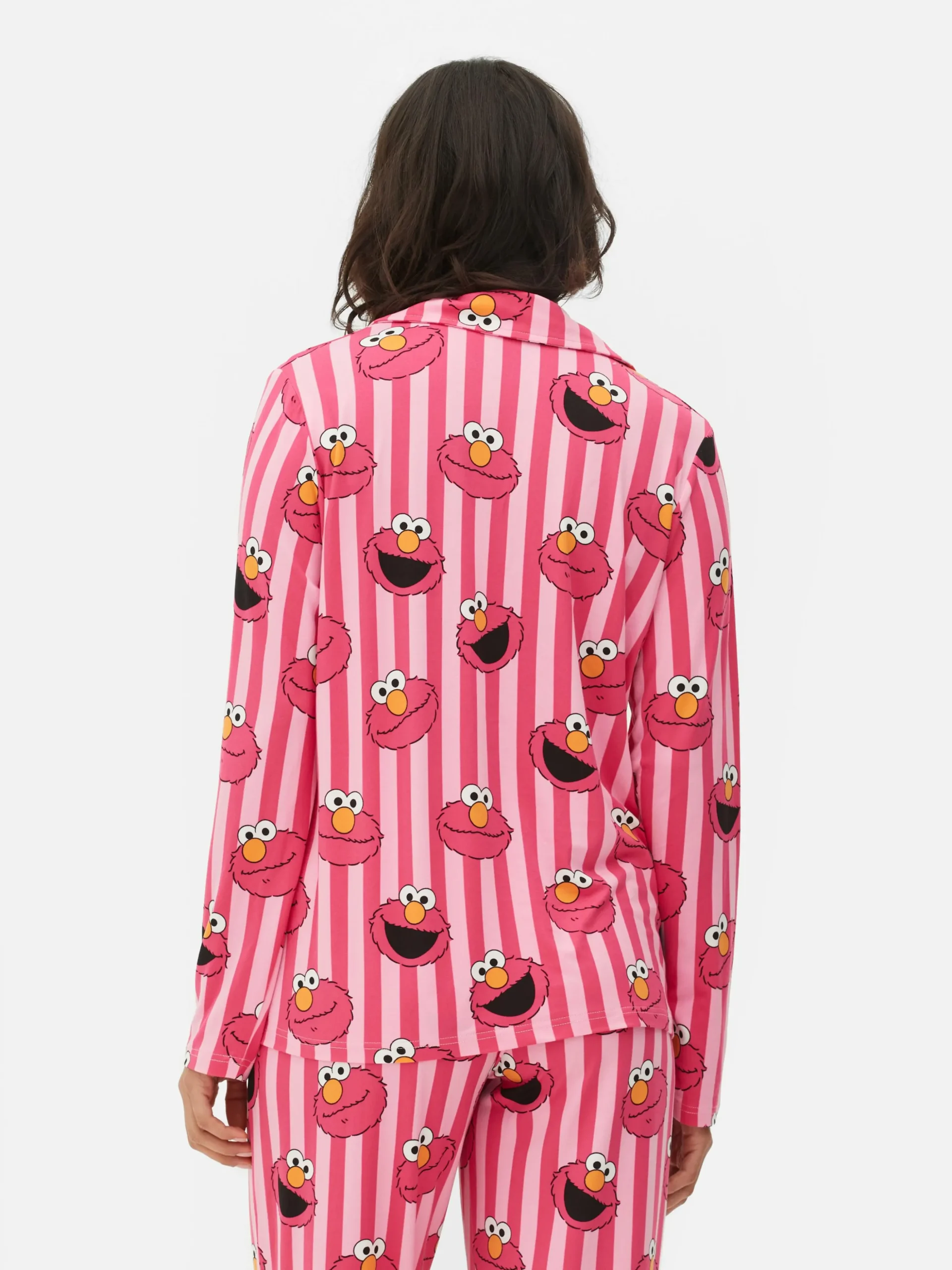 chemise_de_nuit__rue_ssam_3.webp Chemise De Nuit 1, Rue Sésame Elmo