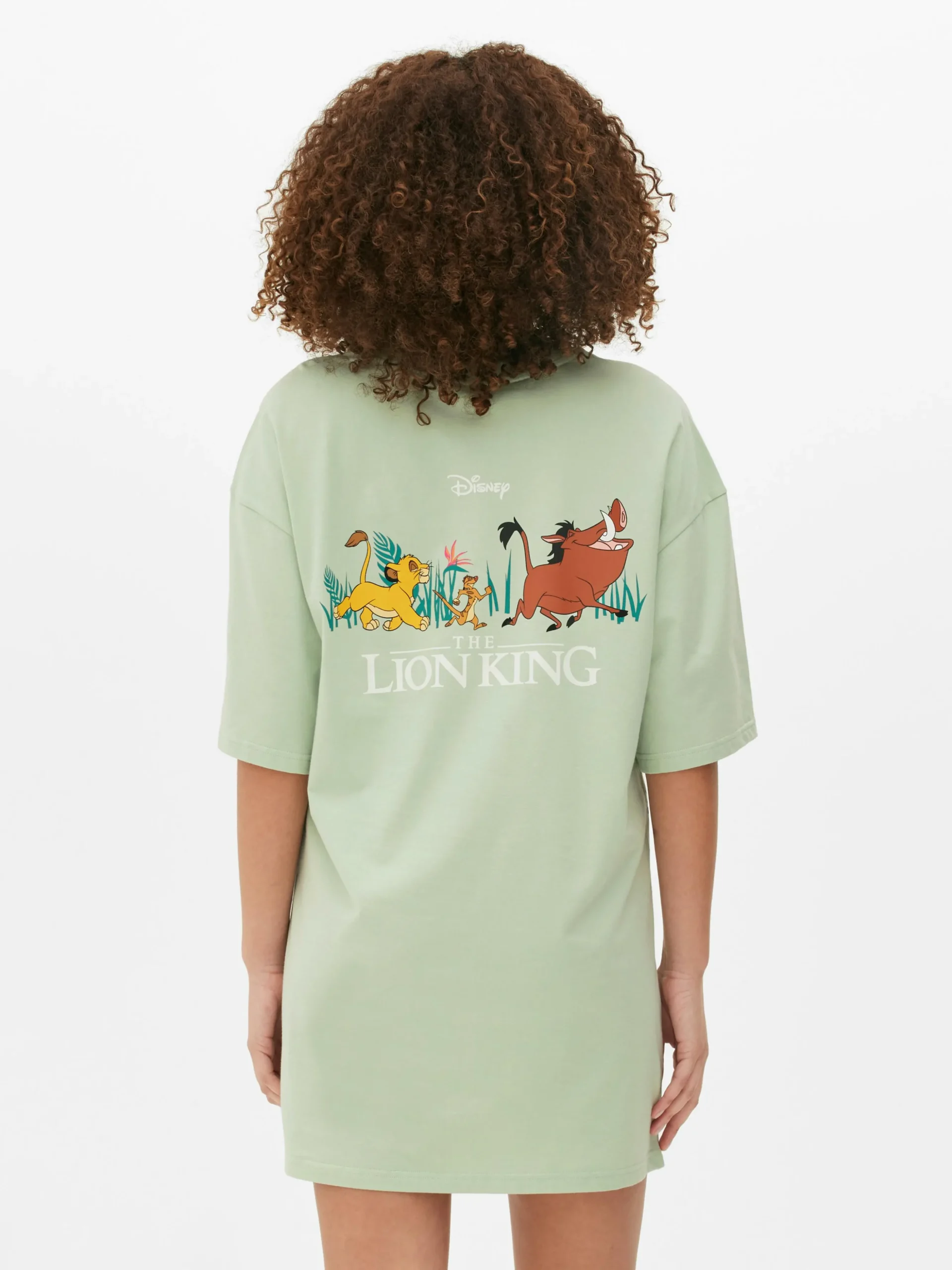 chemise_de_nuit_disney_le_3.webp Chemise De Nuit Disney Le Roi Lion 30e Anniversaire