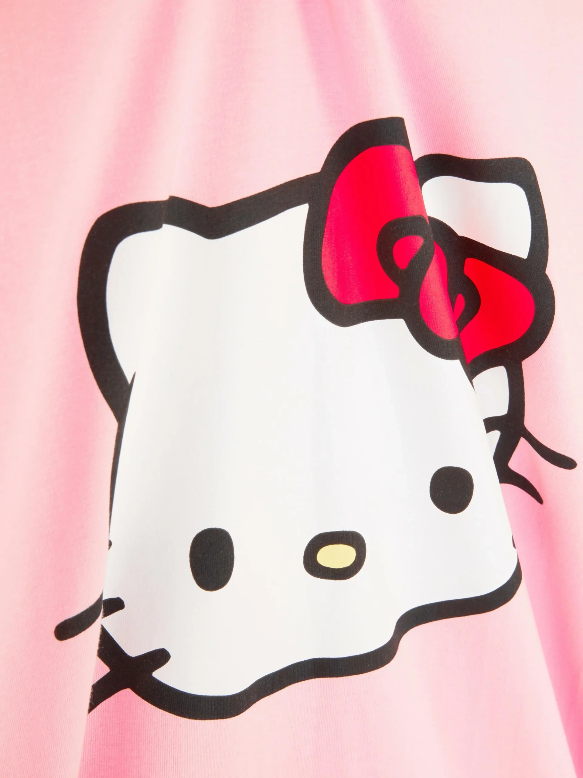 chemise_de_nuit_oversize__1.webp Chemise De Nuit Oversize Hello Kitty