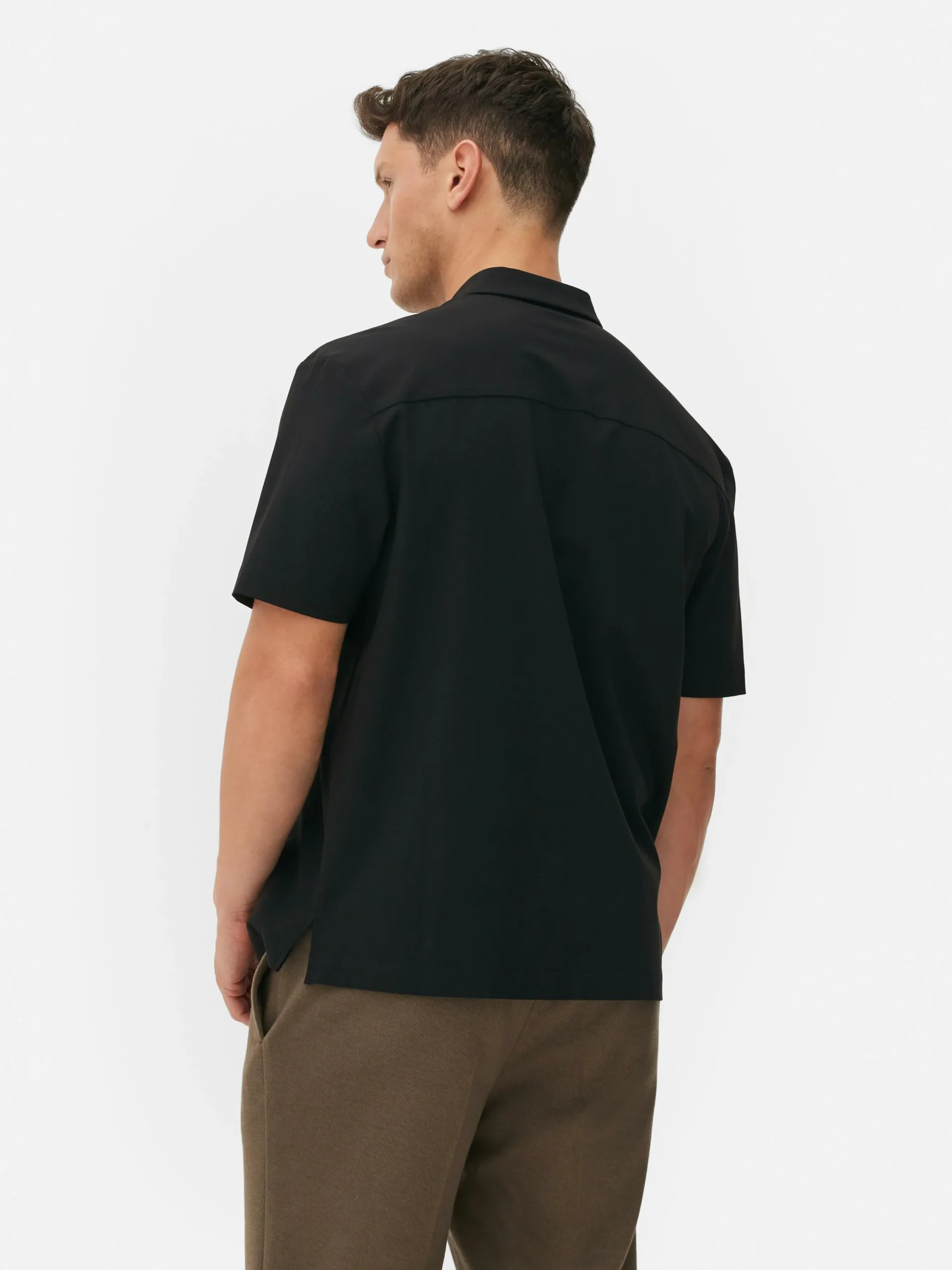 chemise_droite__manches_c_2.webp Chemise Droite à Manches Courtes Kem