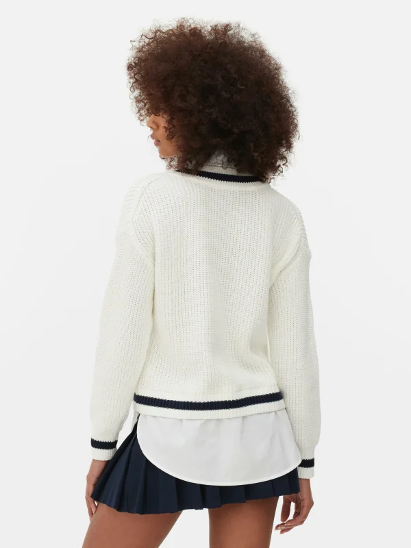 Chemise Et Pull Deux-en-un De Style Universitaire