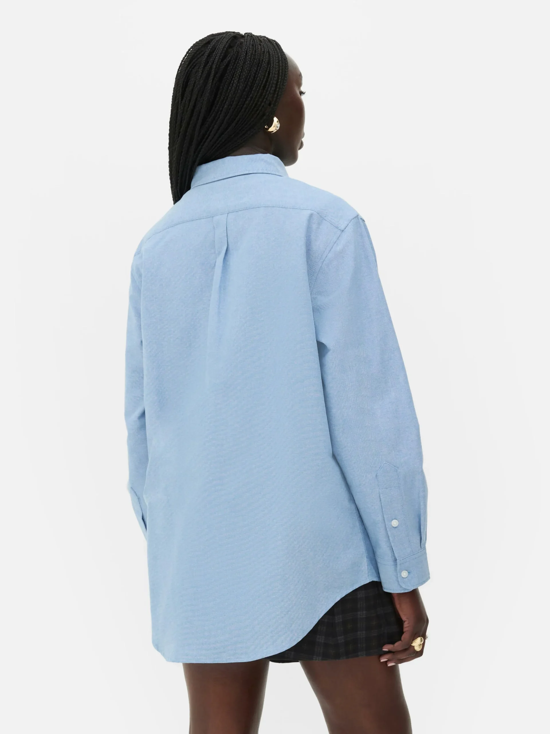 chemise_oxford_boutonne_r_3.webp Chemise Oxford Boutonnée Rita Ora