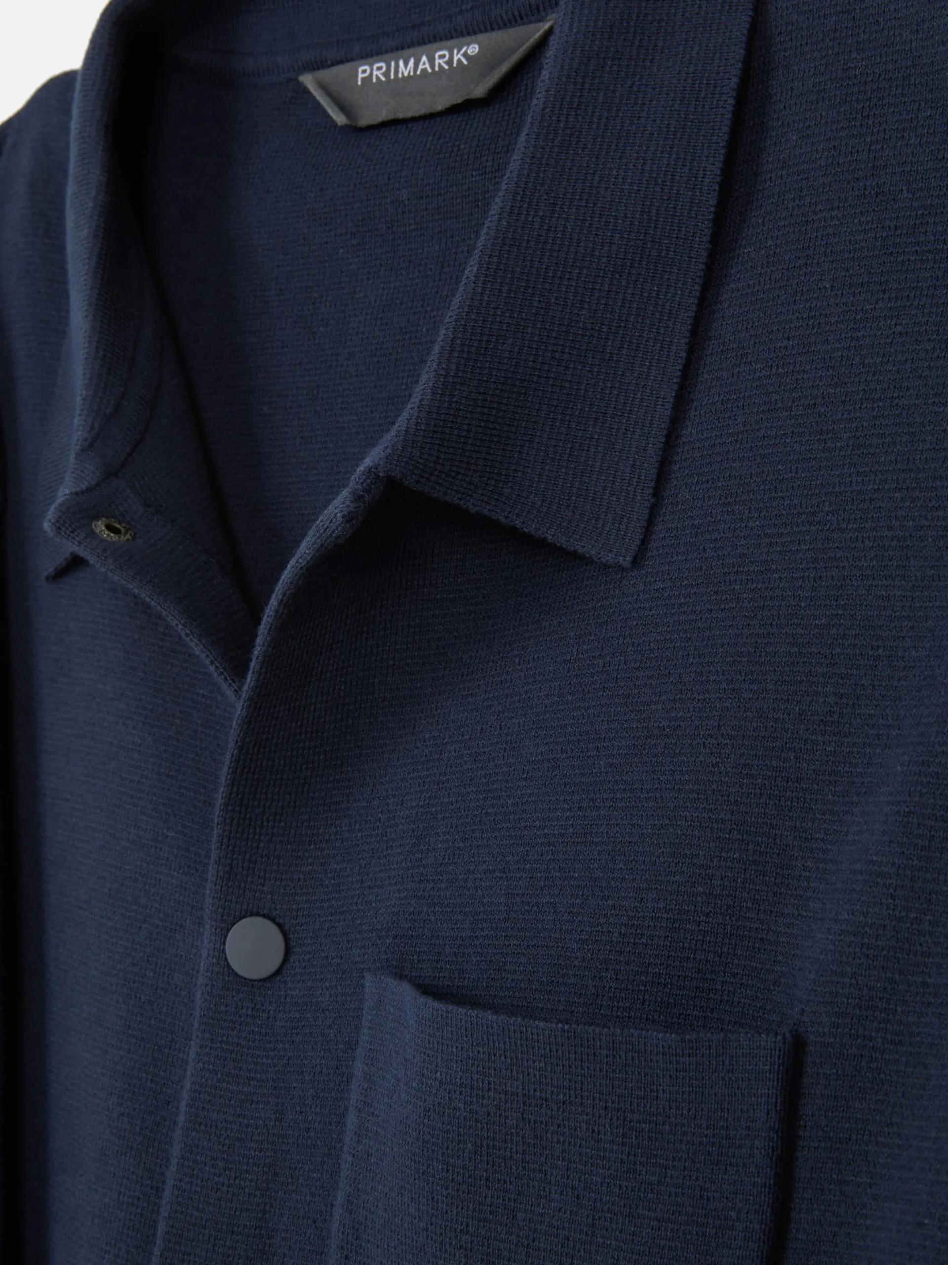 chemise_tricote__boutonsp_5.webp Chemise Tricotée à Boutons-pression