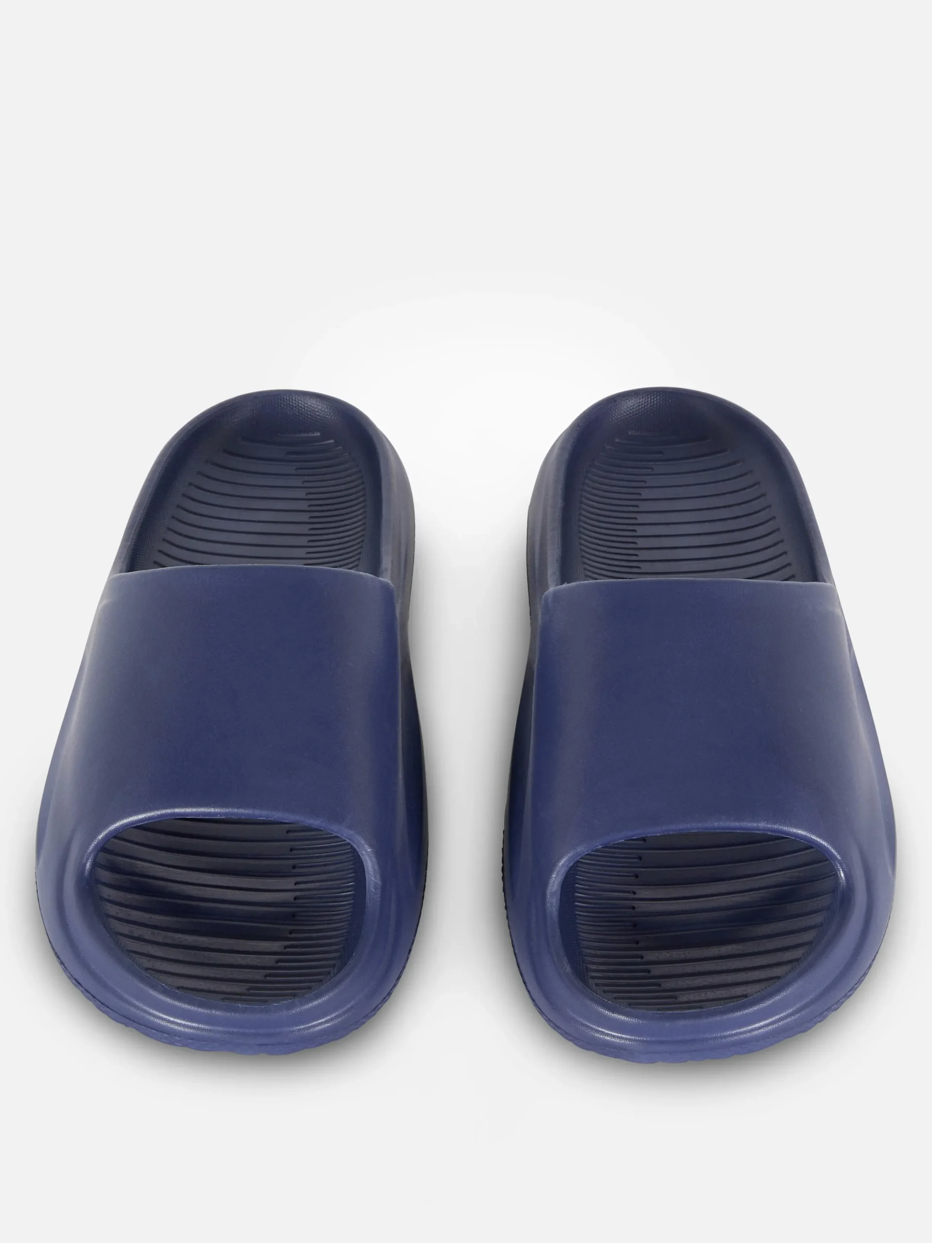 claquettes_de_piscine__pl_1-2.webp Claquettes De Piscine à Plateforme