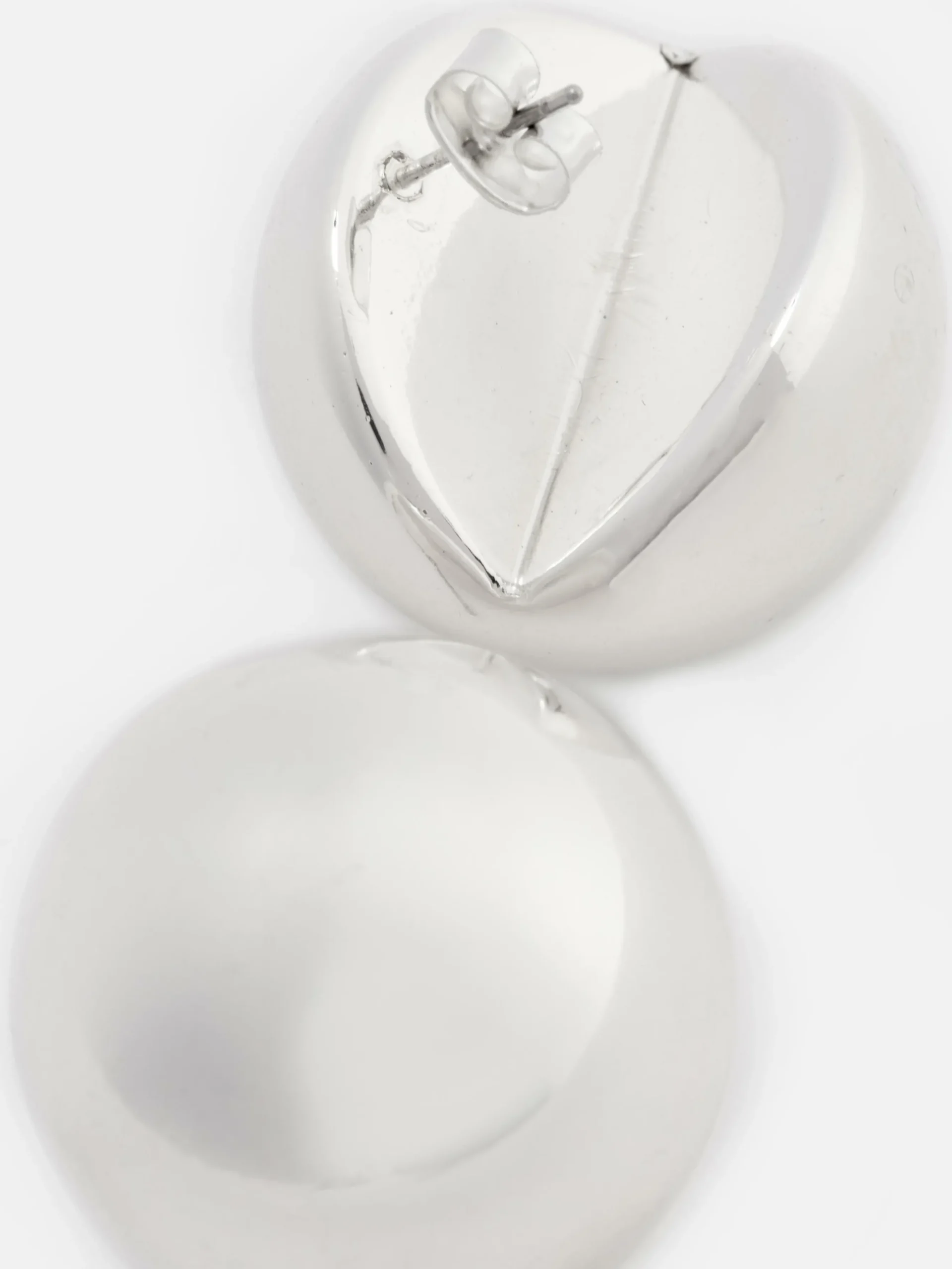 clous_doreilles_boule_ajo_1.webp Clous D'oreilles Boule Ajourés