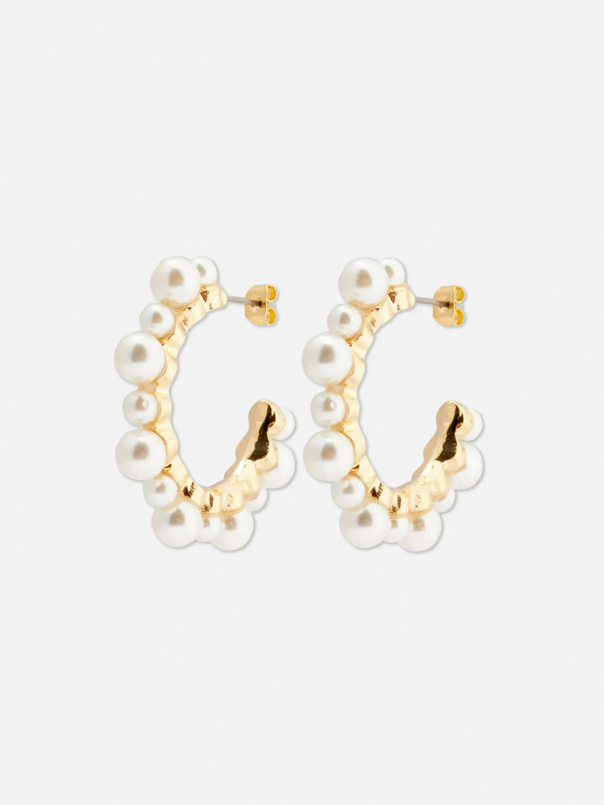 croles_en_fausses_perles_0.webp Créoles En Fausses Perles