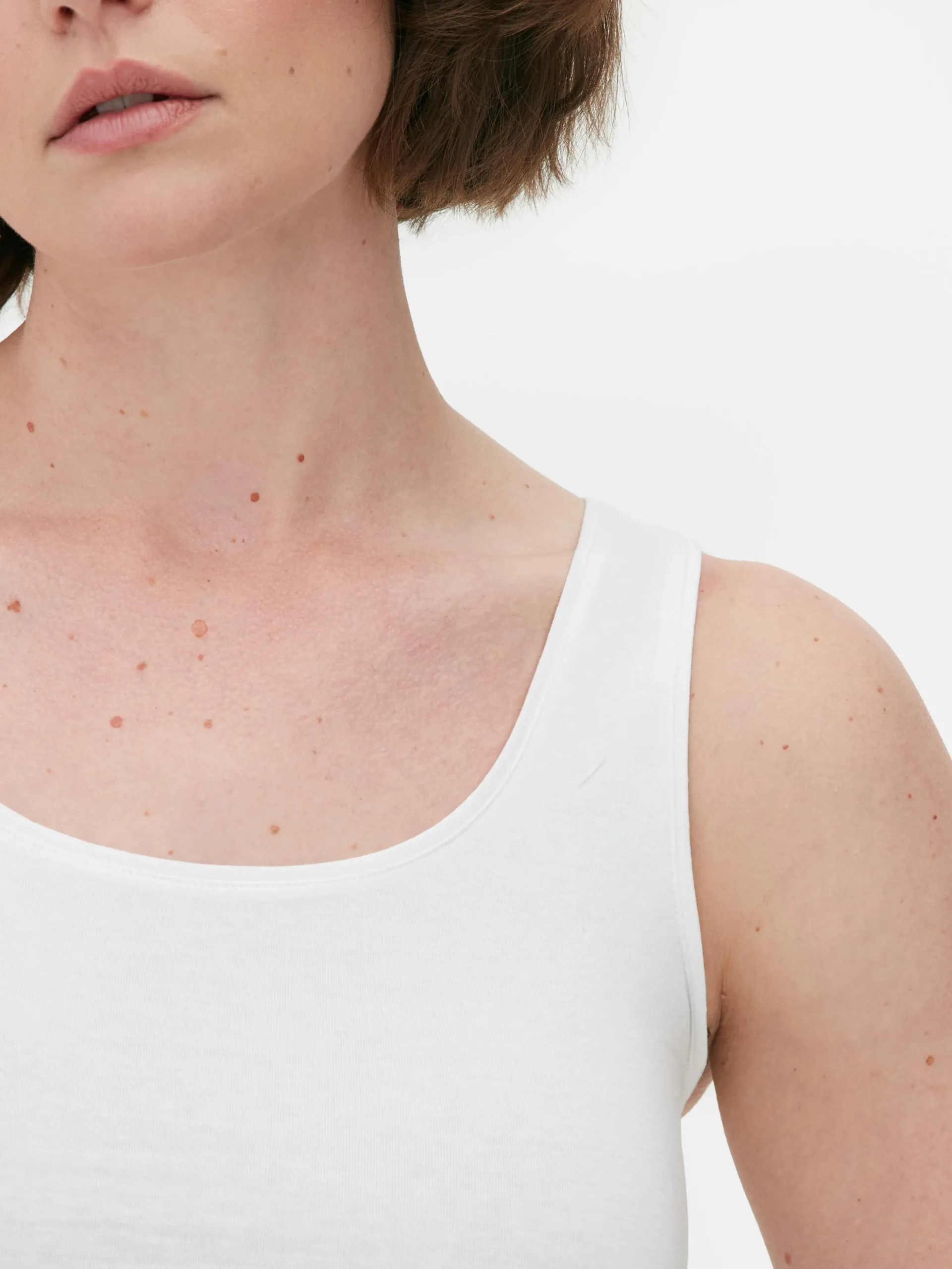 dbardeur_classique_en_cot_2.webp Débardeur Classique En Coton