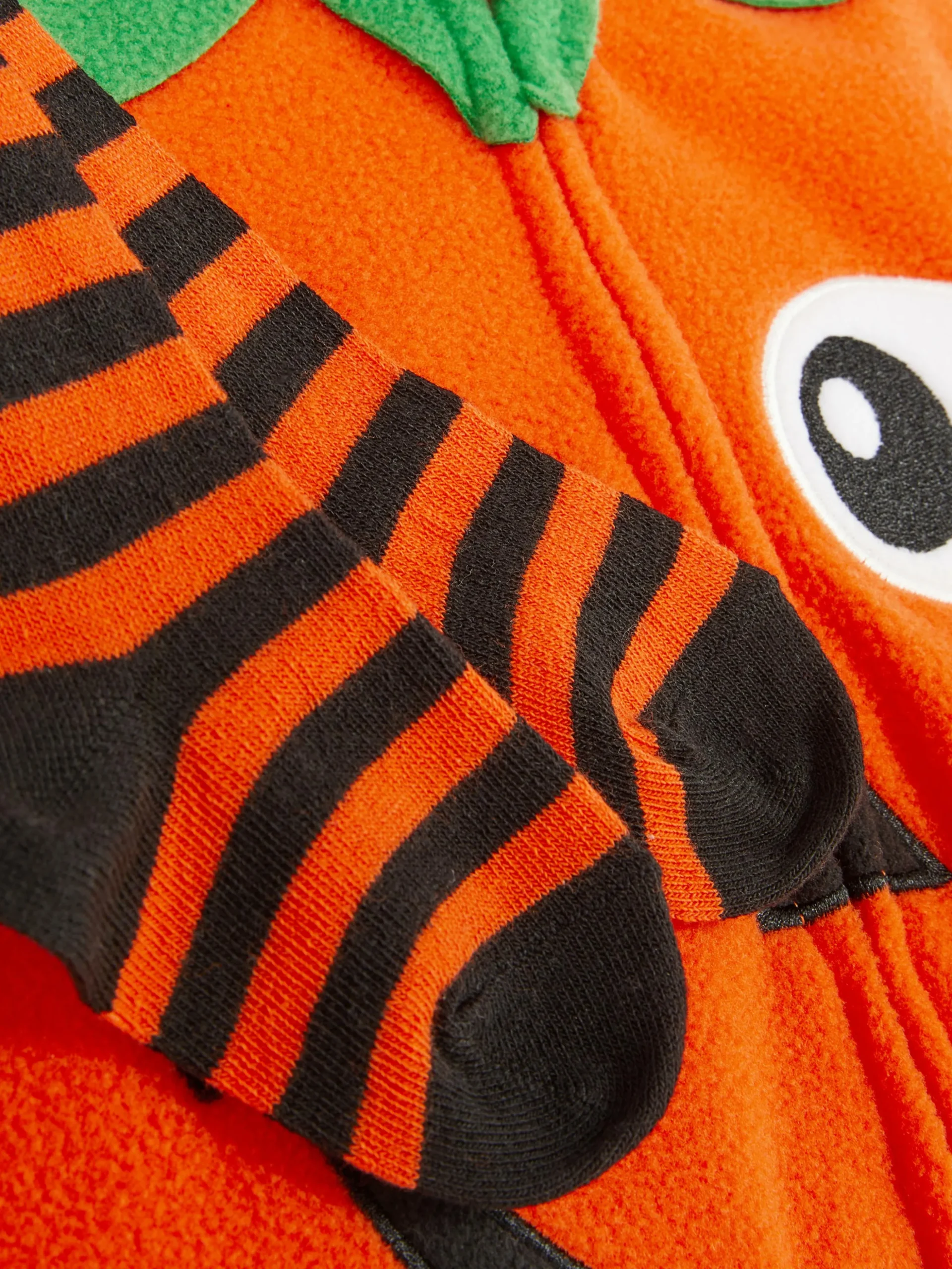 dguisement_citrouille_duv_2.webp Déguisement Citrouille Duveteux D'Halloween