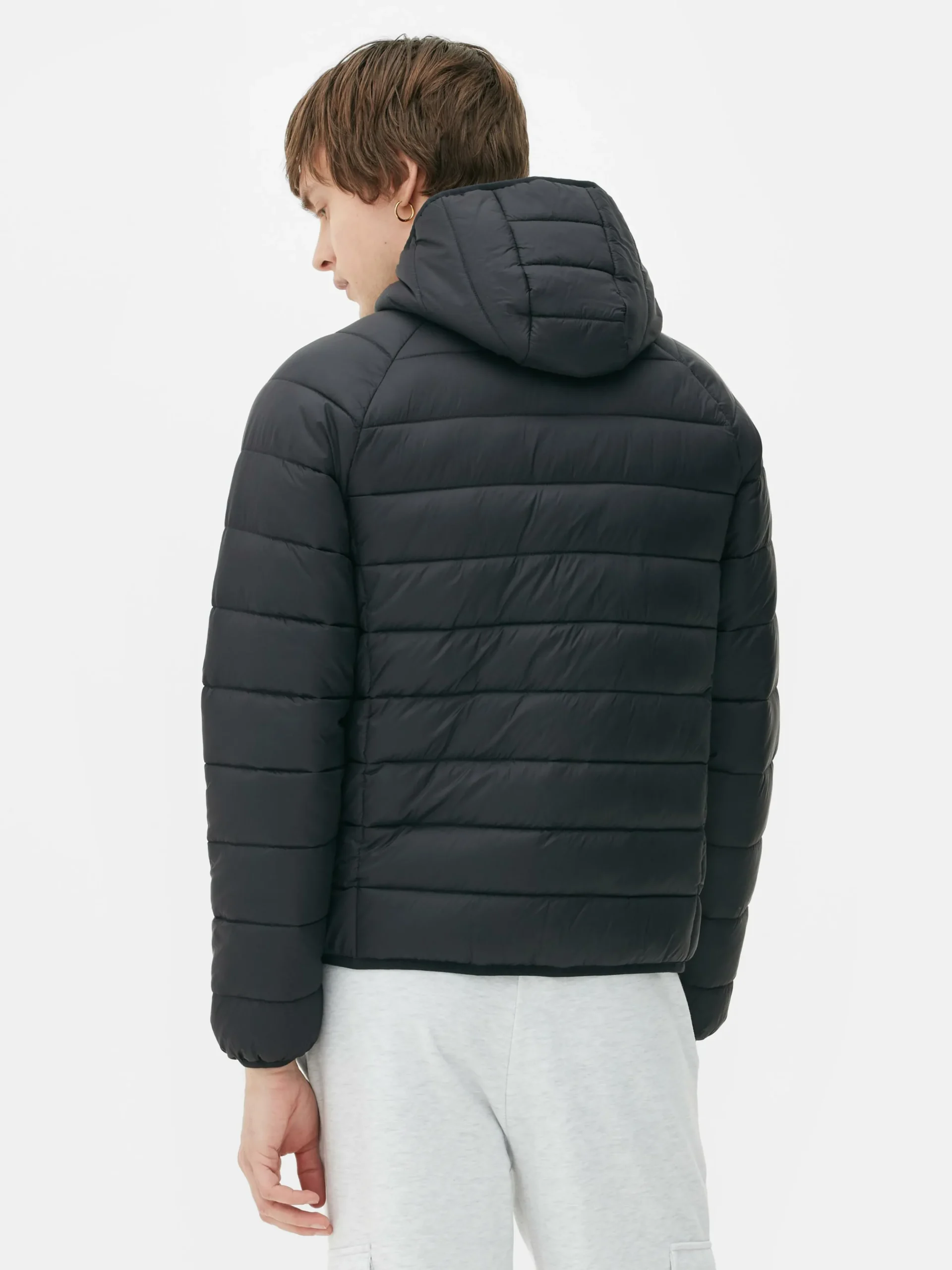 doudoune__capuche_indispe_3.webp Doudoune à Capuche Indispensable