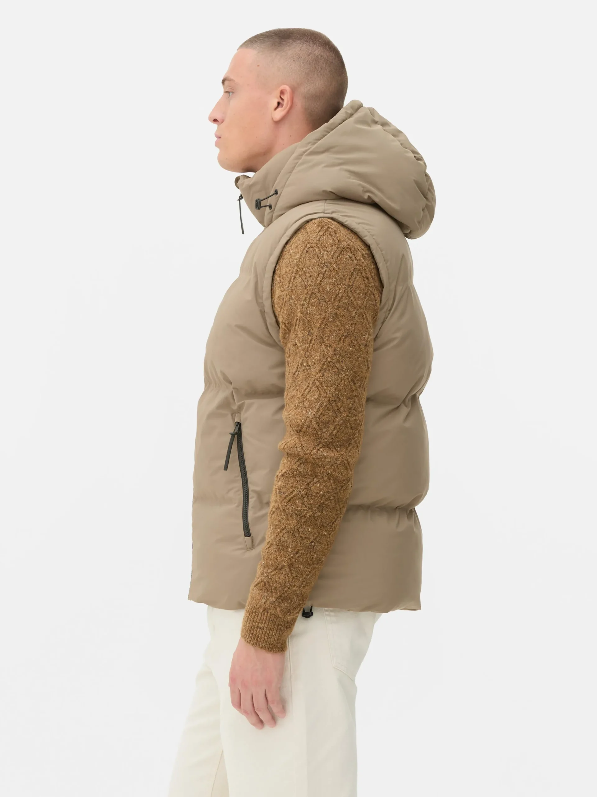 doudoune_sans_manches__ca_3-2.webp Doudoune Sans Manches à Capuche