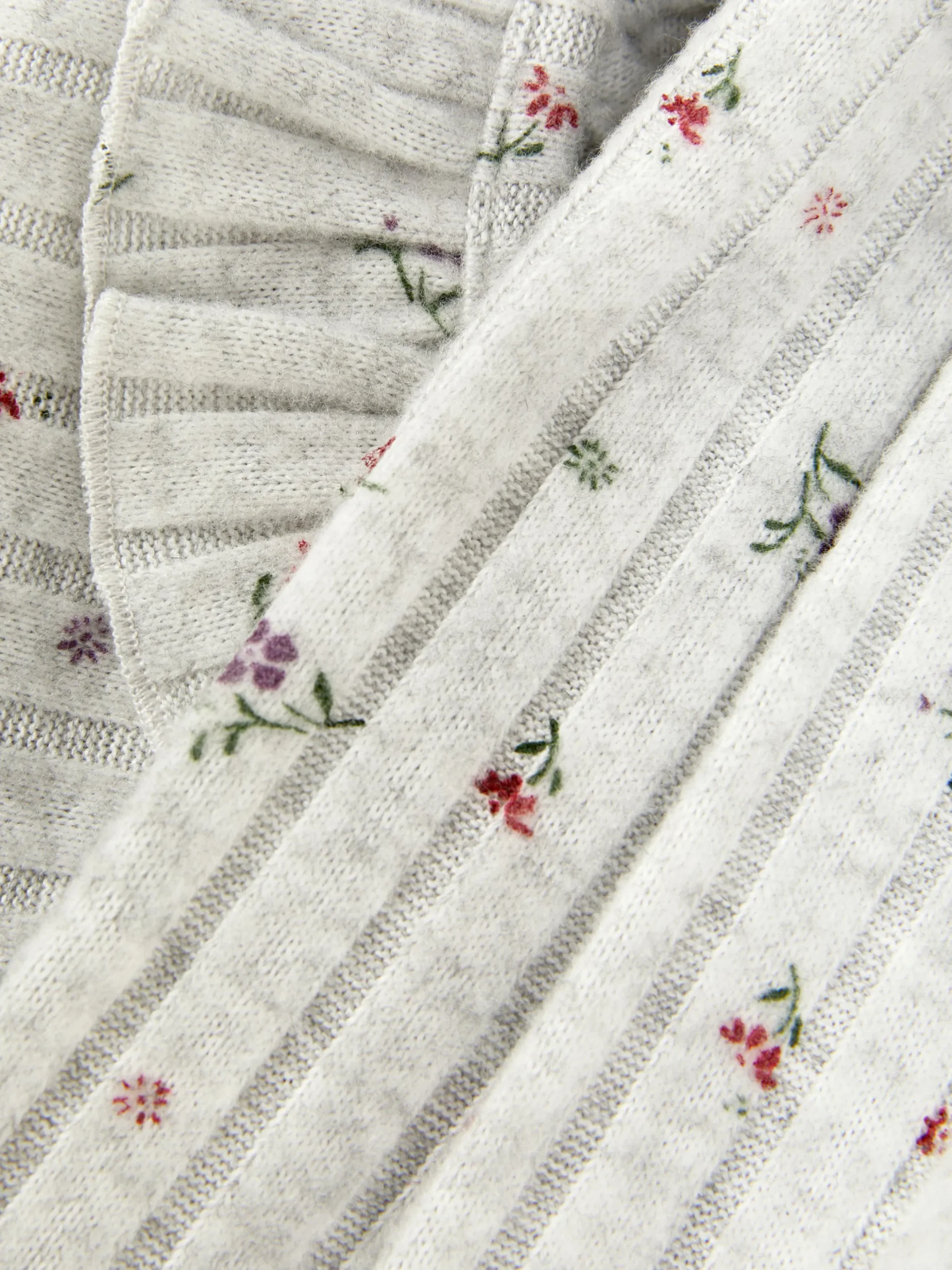 ensemble_coordonn_haut__c_2.webp Ensemble Coordonné Haut à Col Et Legging