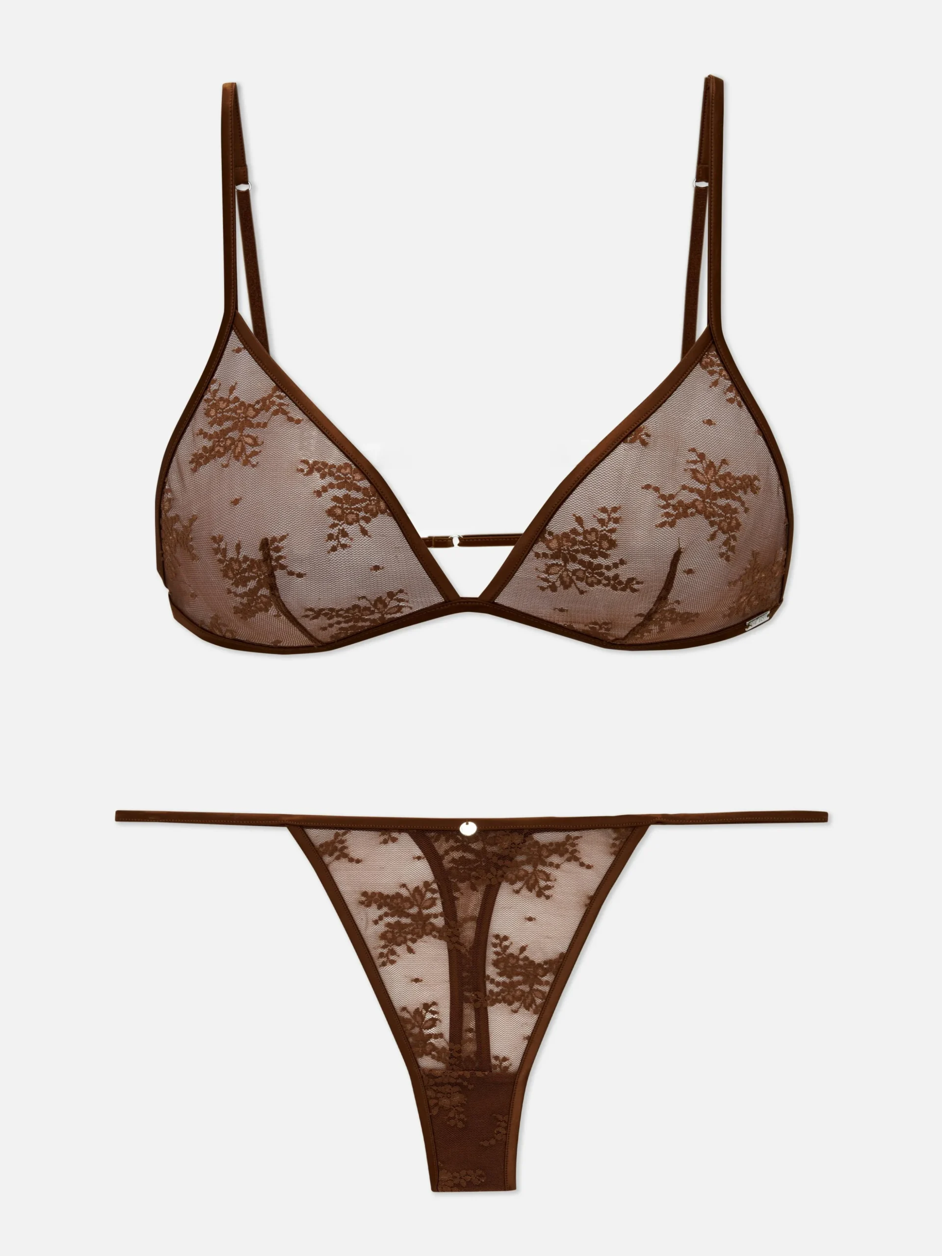 ensemble_de_lingerie_bras_0.webp Ensemble De Lingerie Brassière Triangle Et String En Dentelle The Edit
