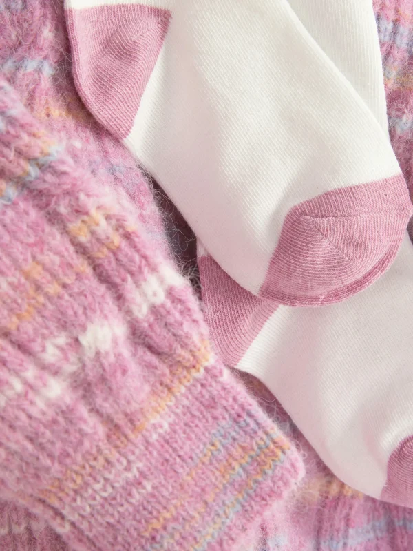 Ensemble Robe-pull En Maille Torsadée Et Collants