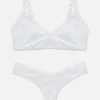 Ensemble Soutien-gorge Non Rembourré Et String à Liseré En Dentelle