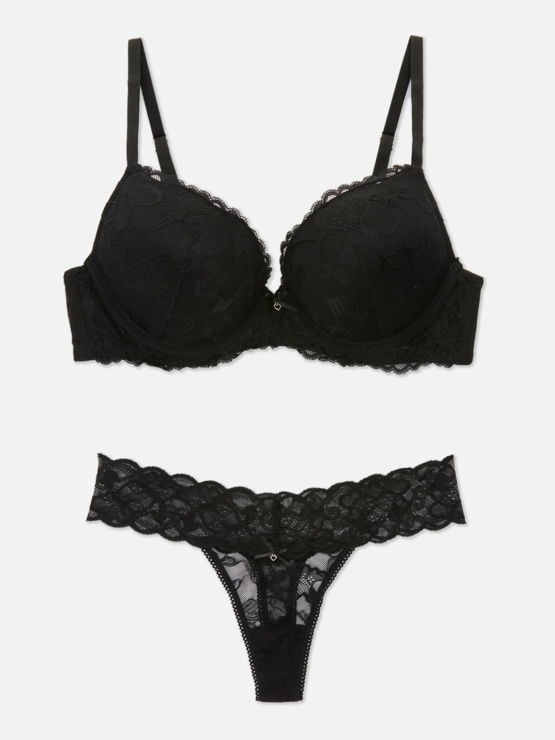 ensemble_soutiengorge_pus_0.webp Ensemble Soutien-gorge Push-up Et String Dentelle