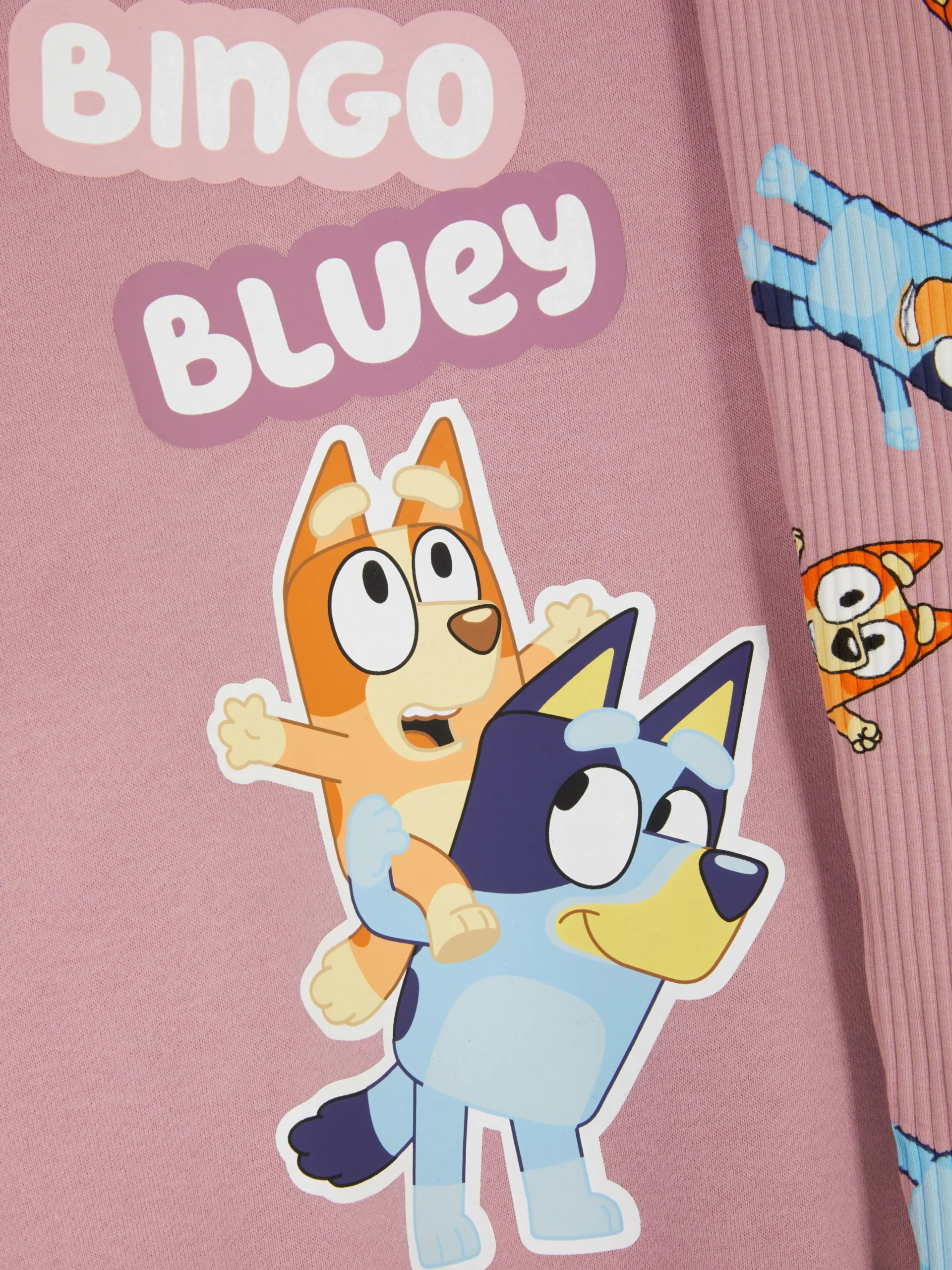 ensemble_sweatshirt_et_le_4-2.webp Ensemble Sweat-shirt Et Legging Bluey