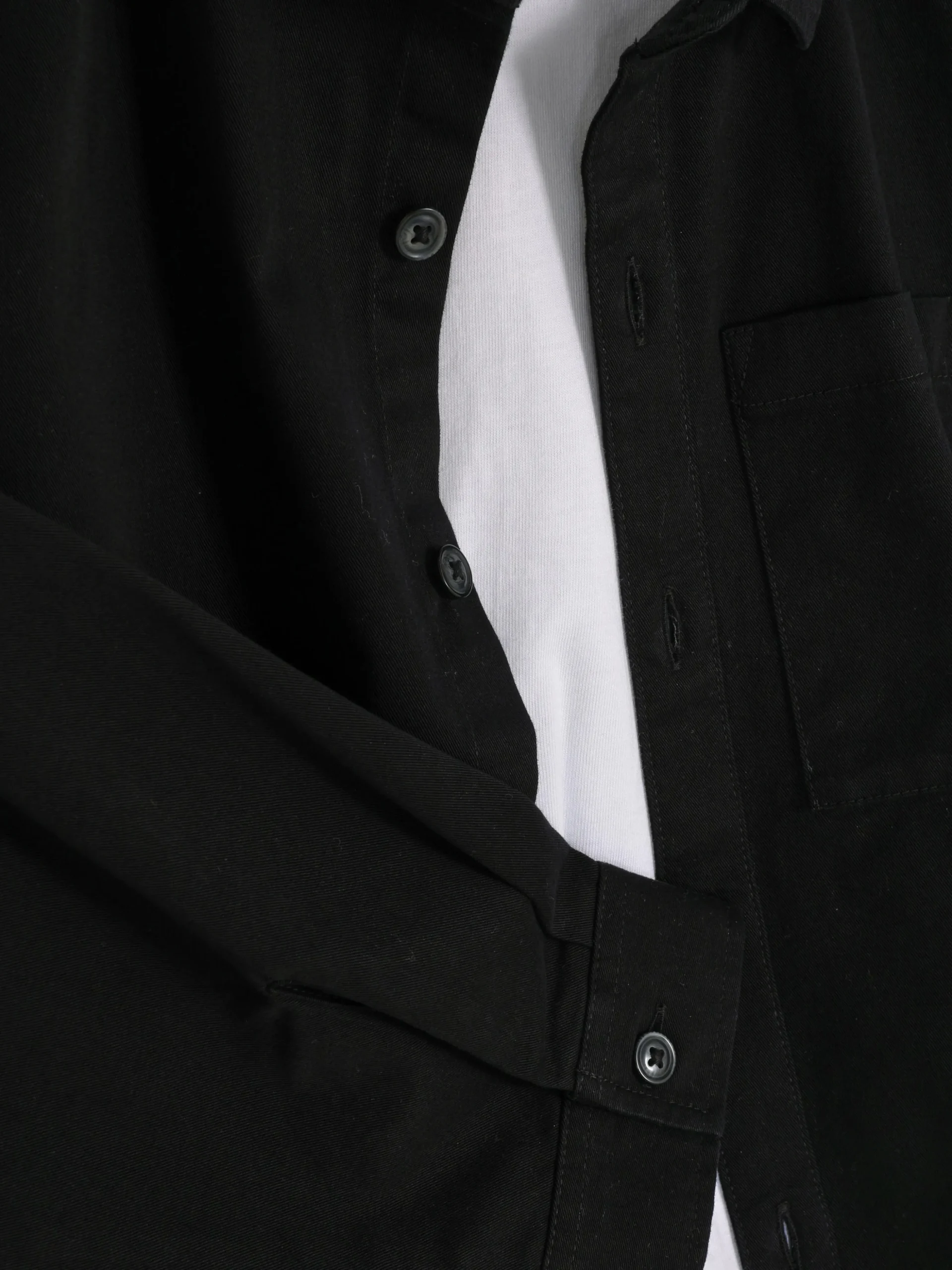 ensemble_tshirt_et_chemis_4-1.webp Ensemble T-shirt Et Chemise à Manches Longues