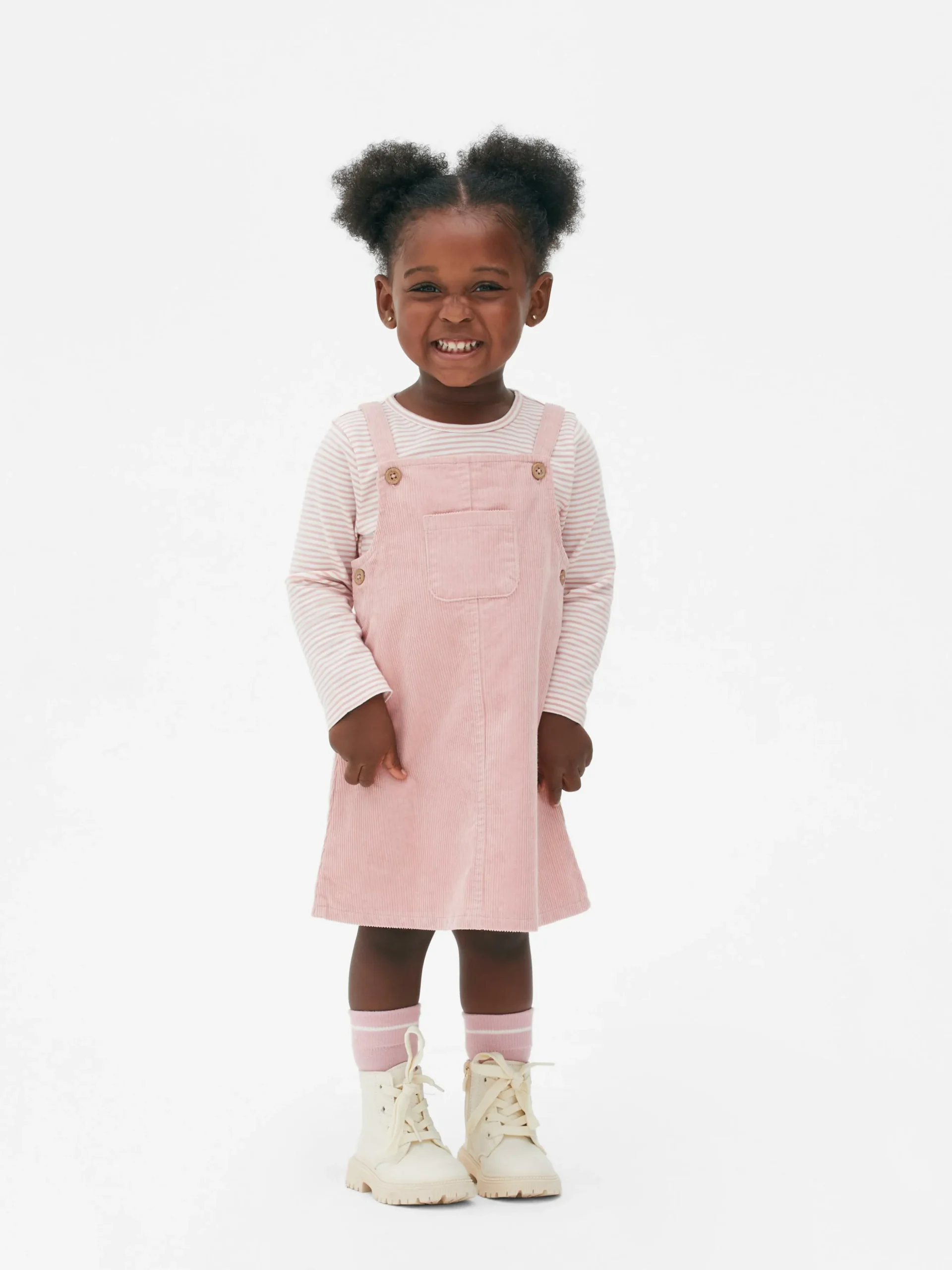 ensemble_tshirt_ray_et_ro_0.webp Ensemble T-shirt Rayé Et Robe Chasuble En Velours