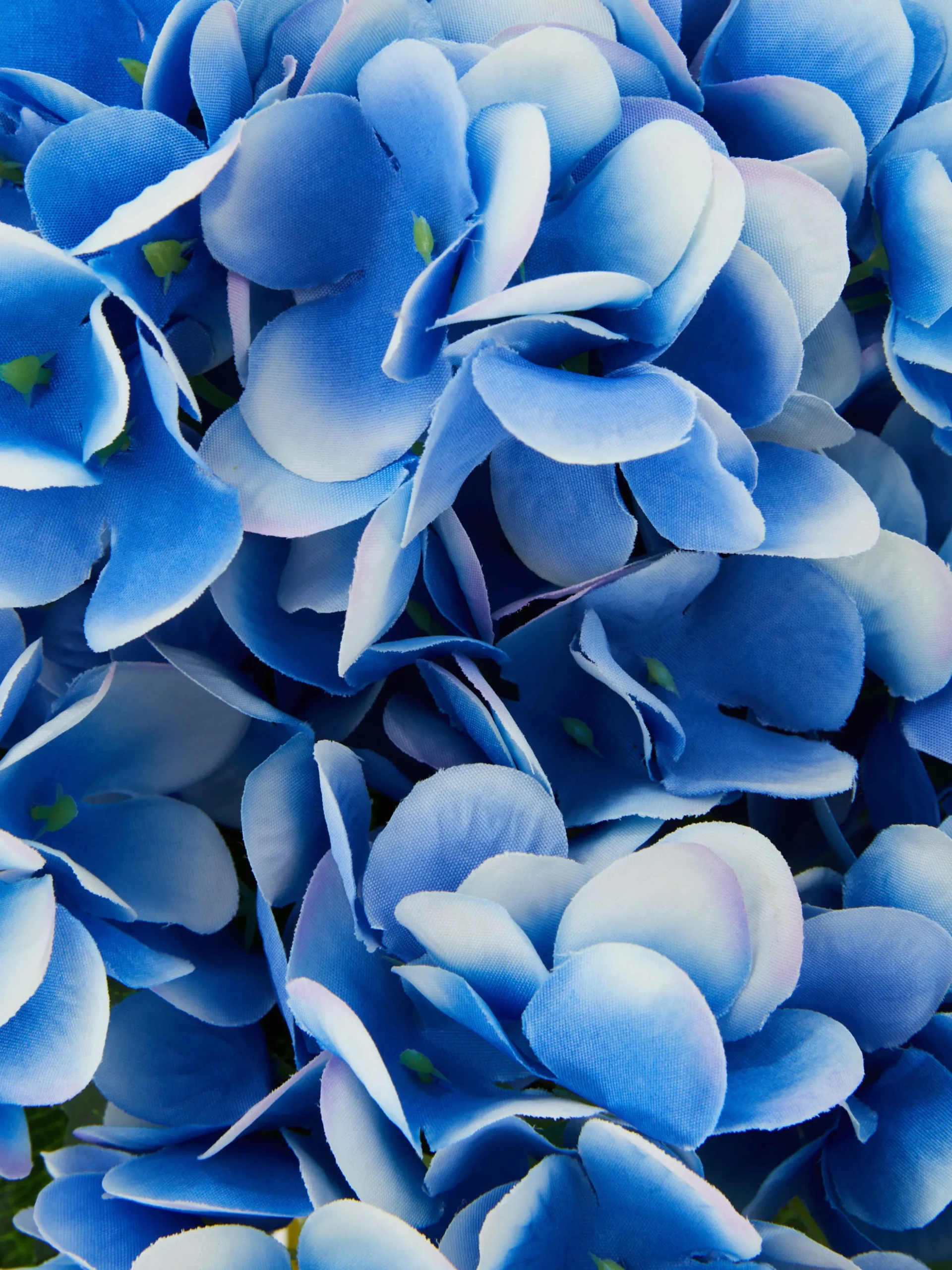 faux_bouquet_dhortensia_1.webp Faux Bouquet D'hortensia