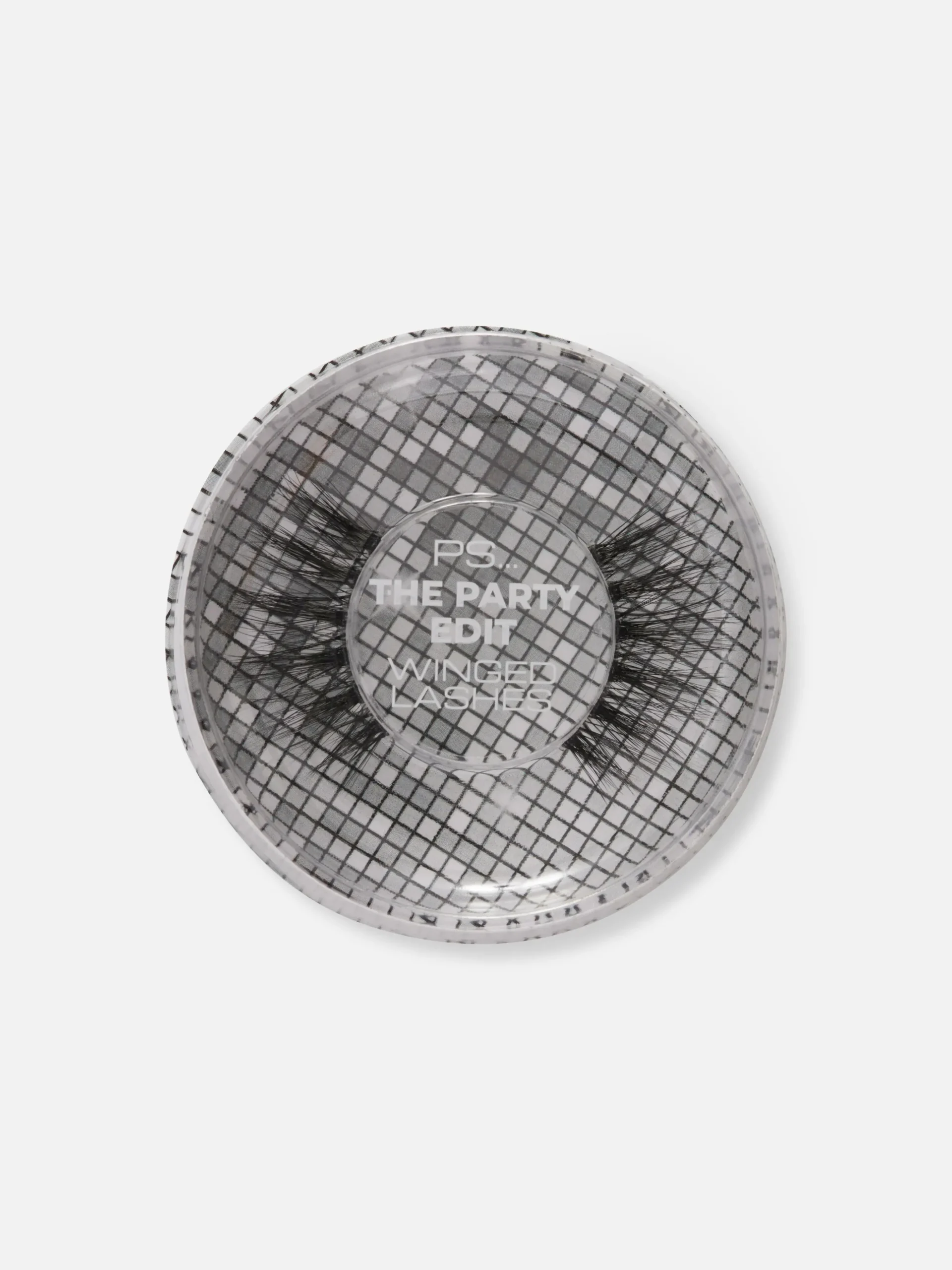 faux_cils_the_party_edit__1-1.webp Faux Cils The Party Edit PS...