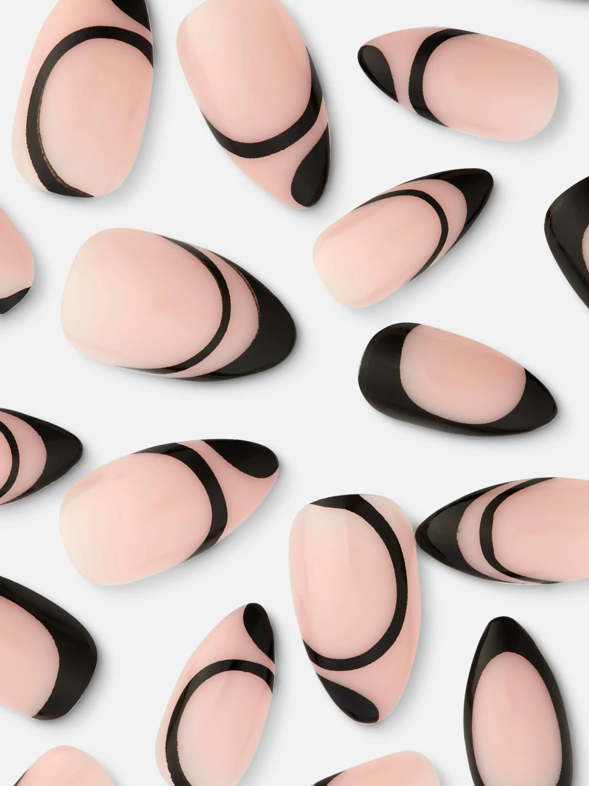 faux_ongles_french_manucu_1.webp Faux Ongles French Manucure à Motif Tourbillon PS...