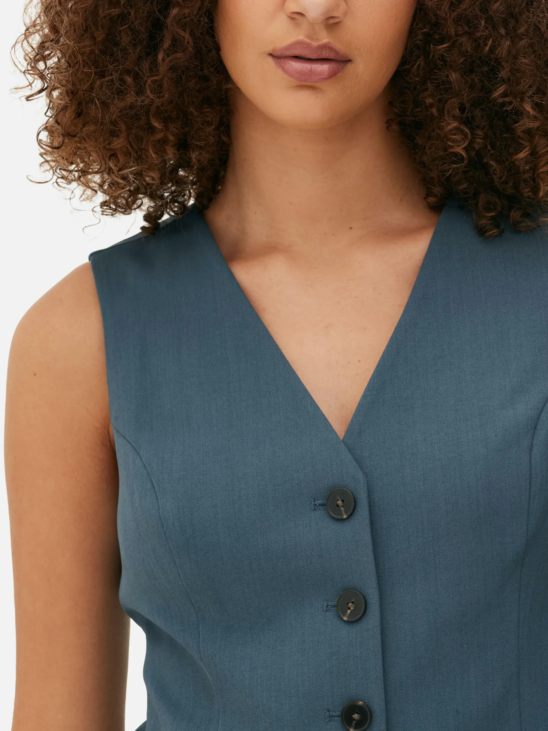 gilet_de_costume_ajust_bo_2.webp Gilet De Costume Ajusté Boutonné