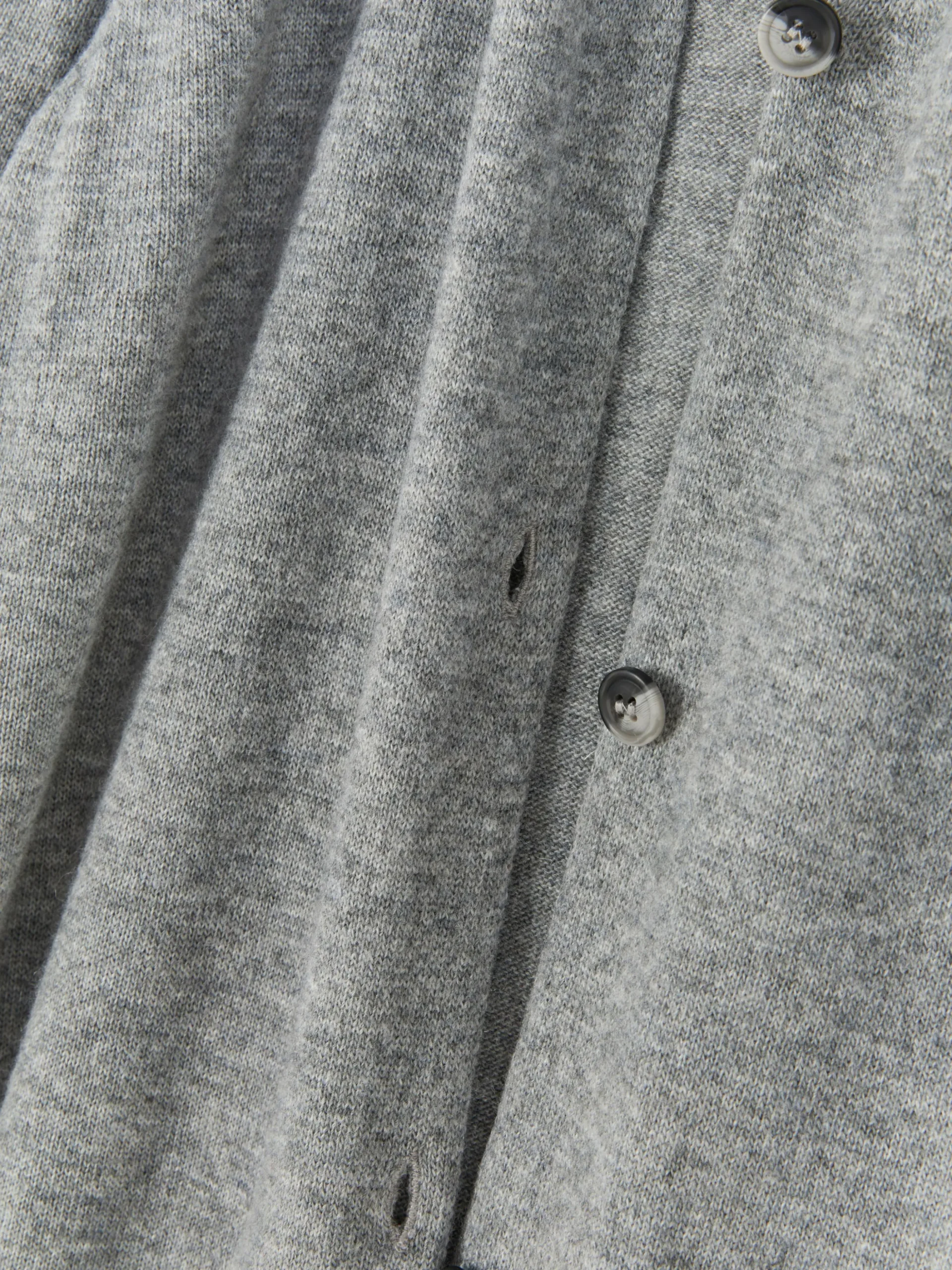 gilet_long_boutonn_5.webp Gilet Long Boutonné