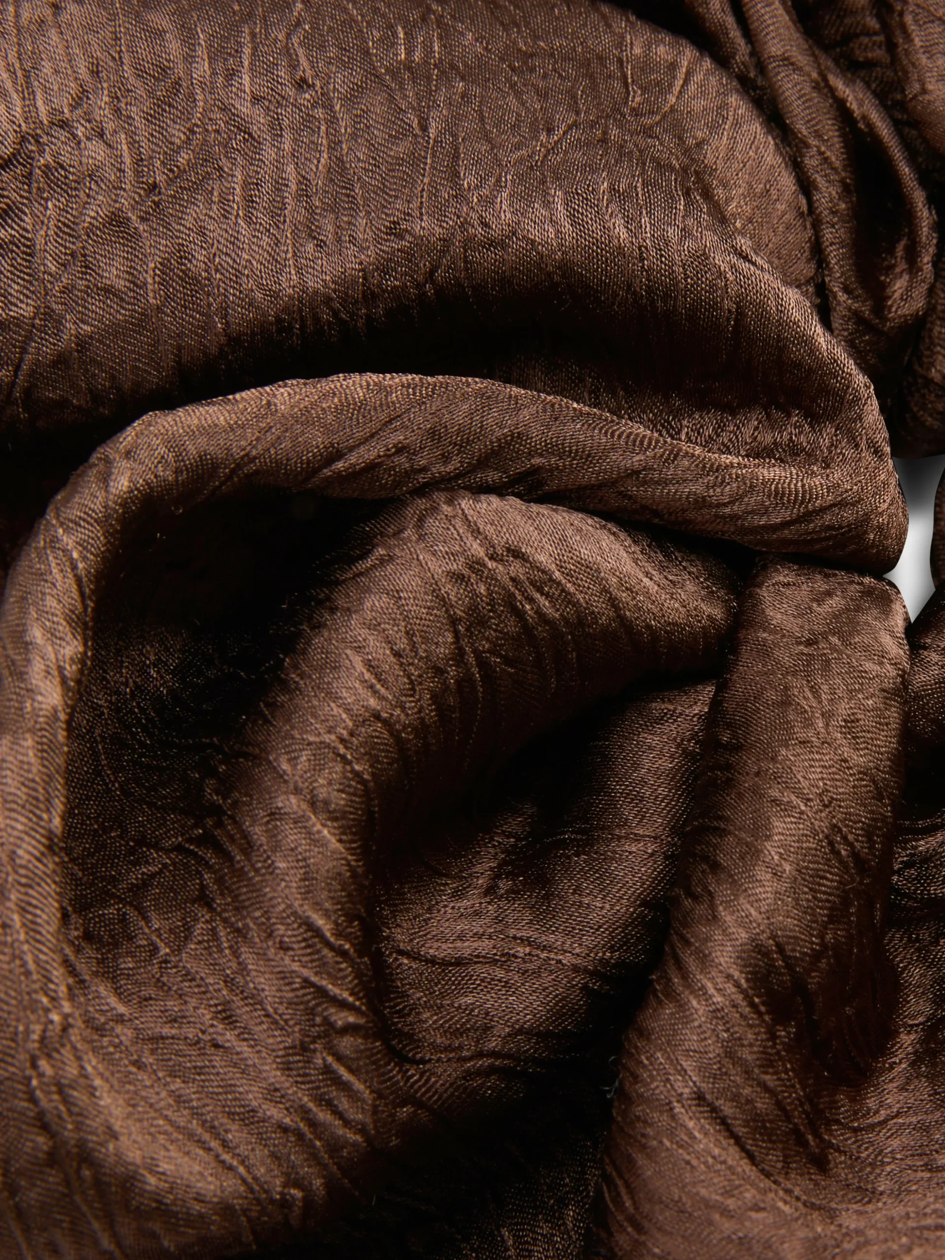 grand_chouchou_cheveux_en_1-1.webp Grand Chouchou Cheveux En Satin Rita Ora