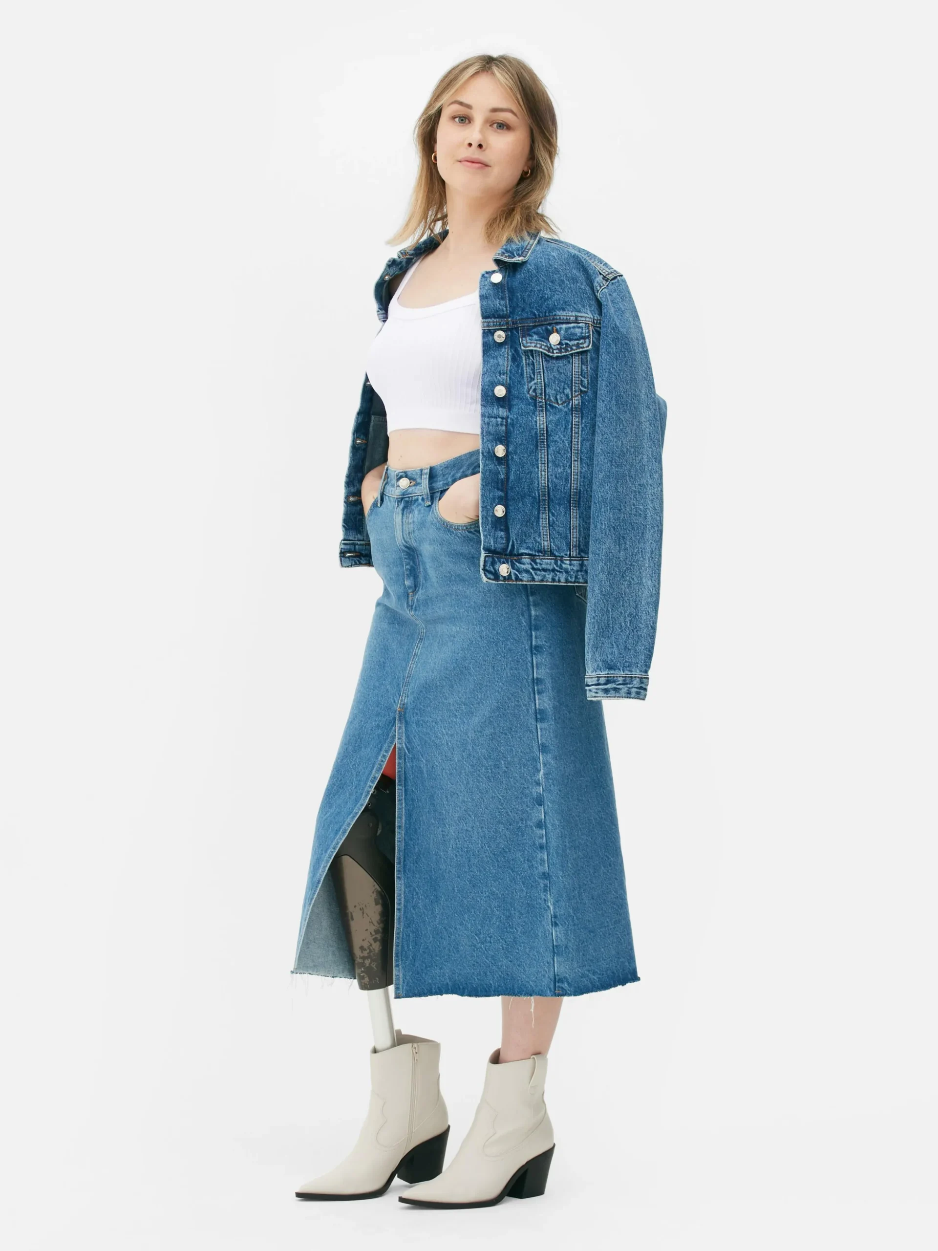 haut_court__texture_ctele_0-1.webp Haut Court à Texture Côtelée