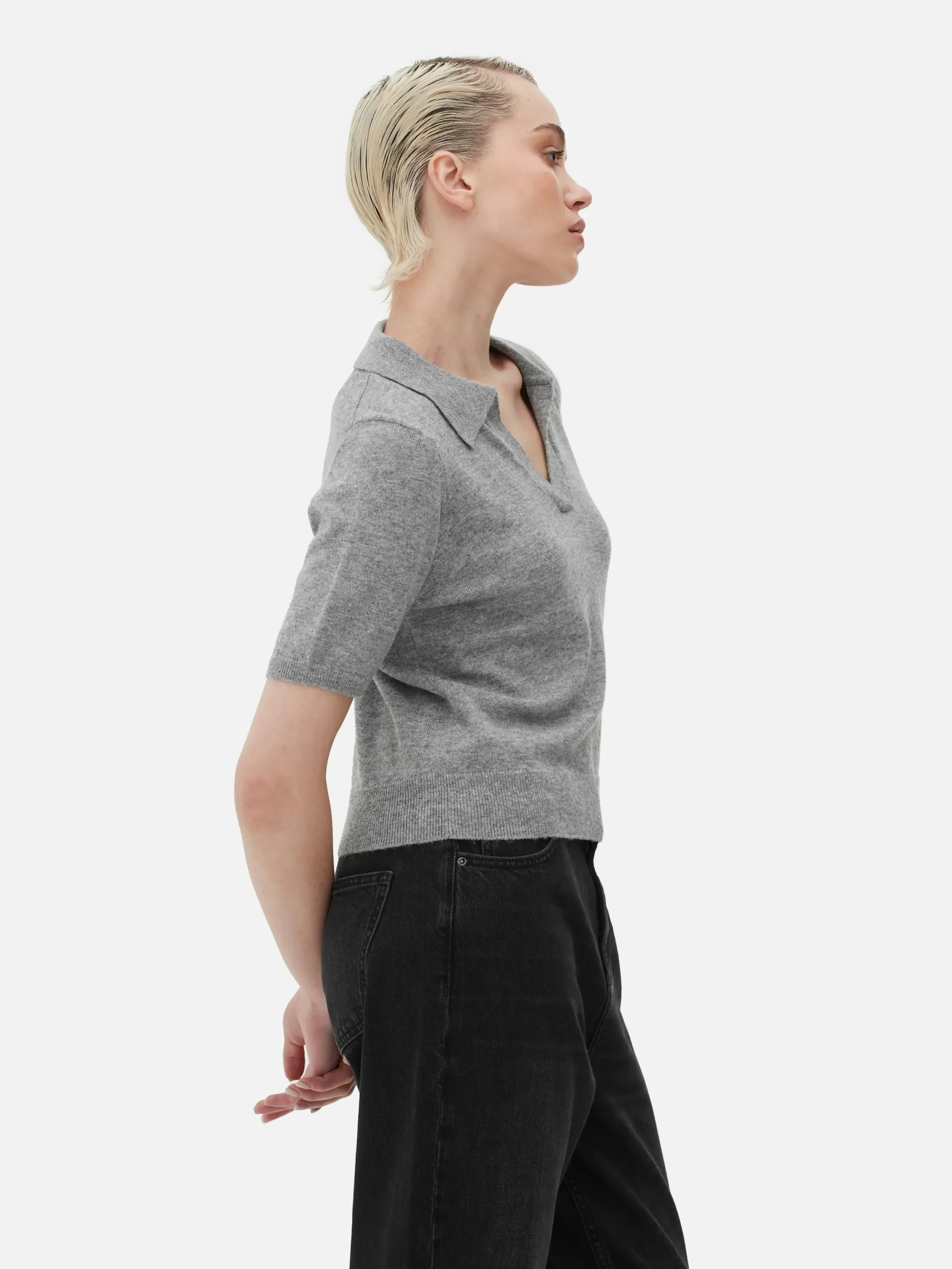 haut_en_maille_fine__col__2.webp Haut En Maille Fine à Col Et Manches Courtes