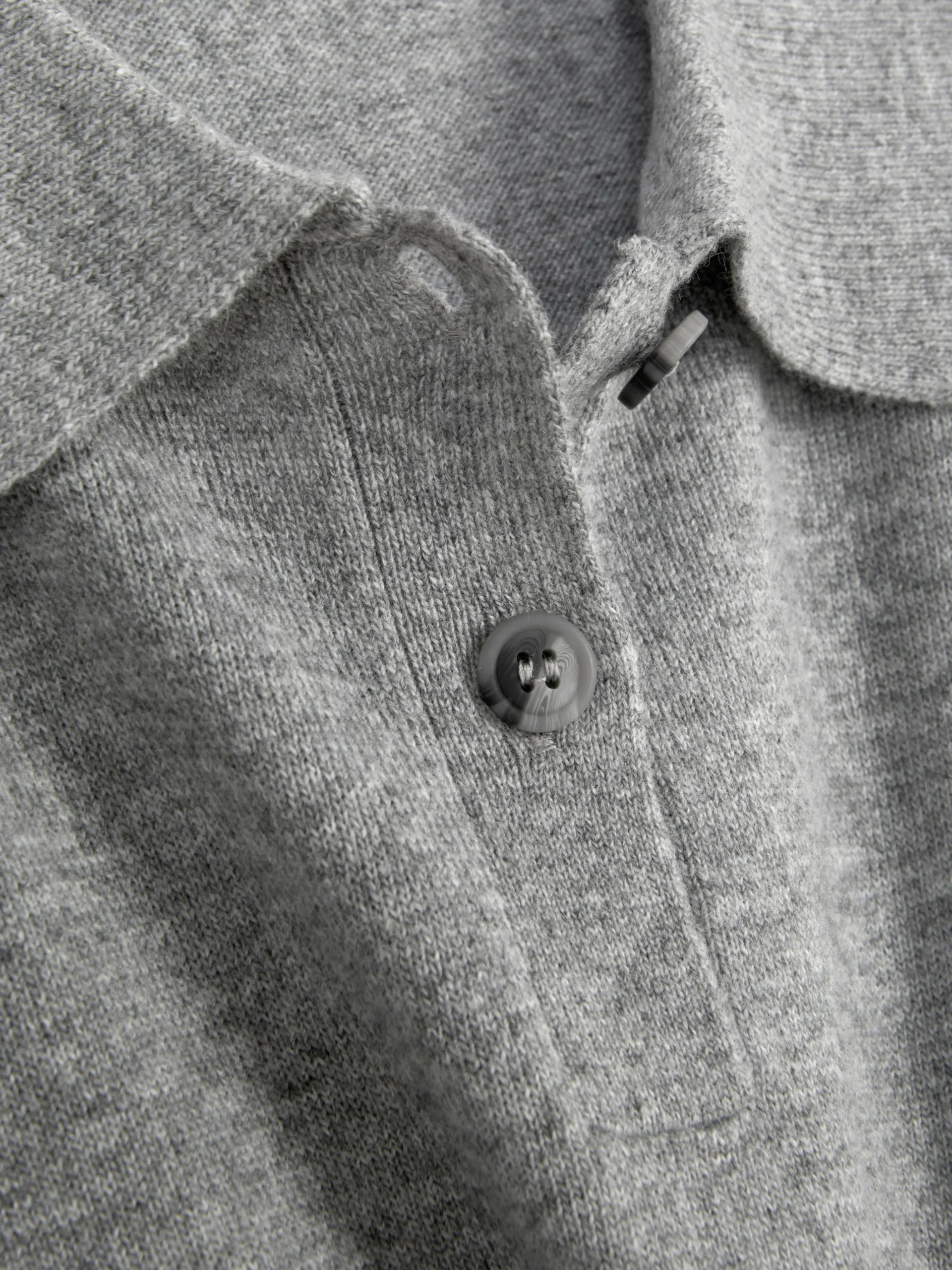 haut_tricot__col_et__manc_5.webp Haut Tricoté à Col Et à Manches Longues