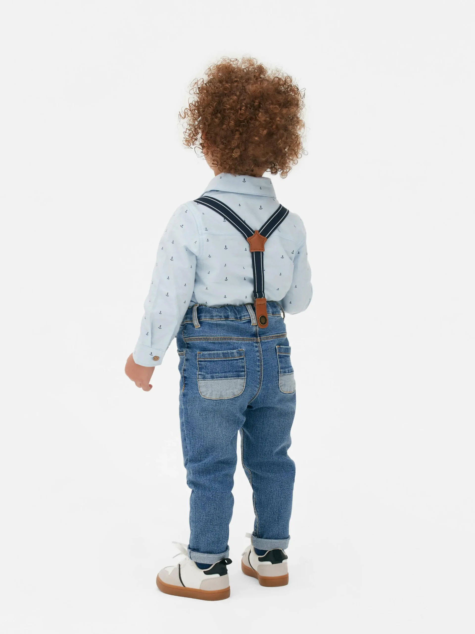 jean_avec_bretelles_1.webp Jean Avec Bretelles