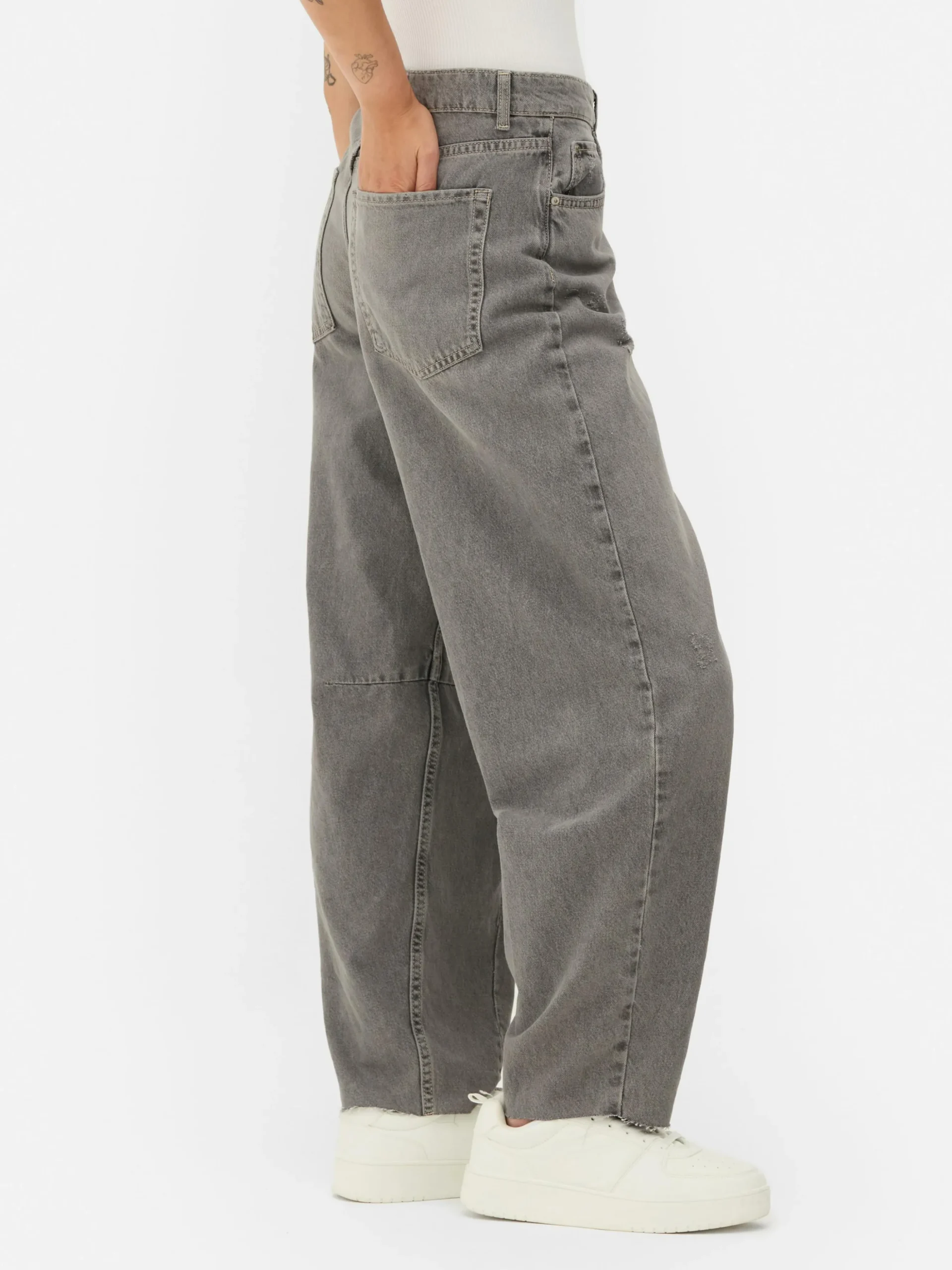 jean_barrel_3-1.webp Jean Barrel