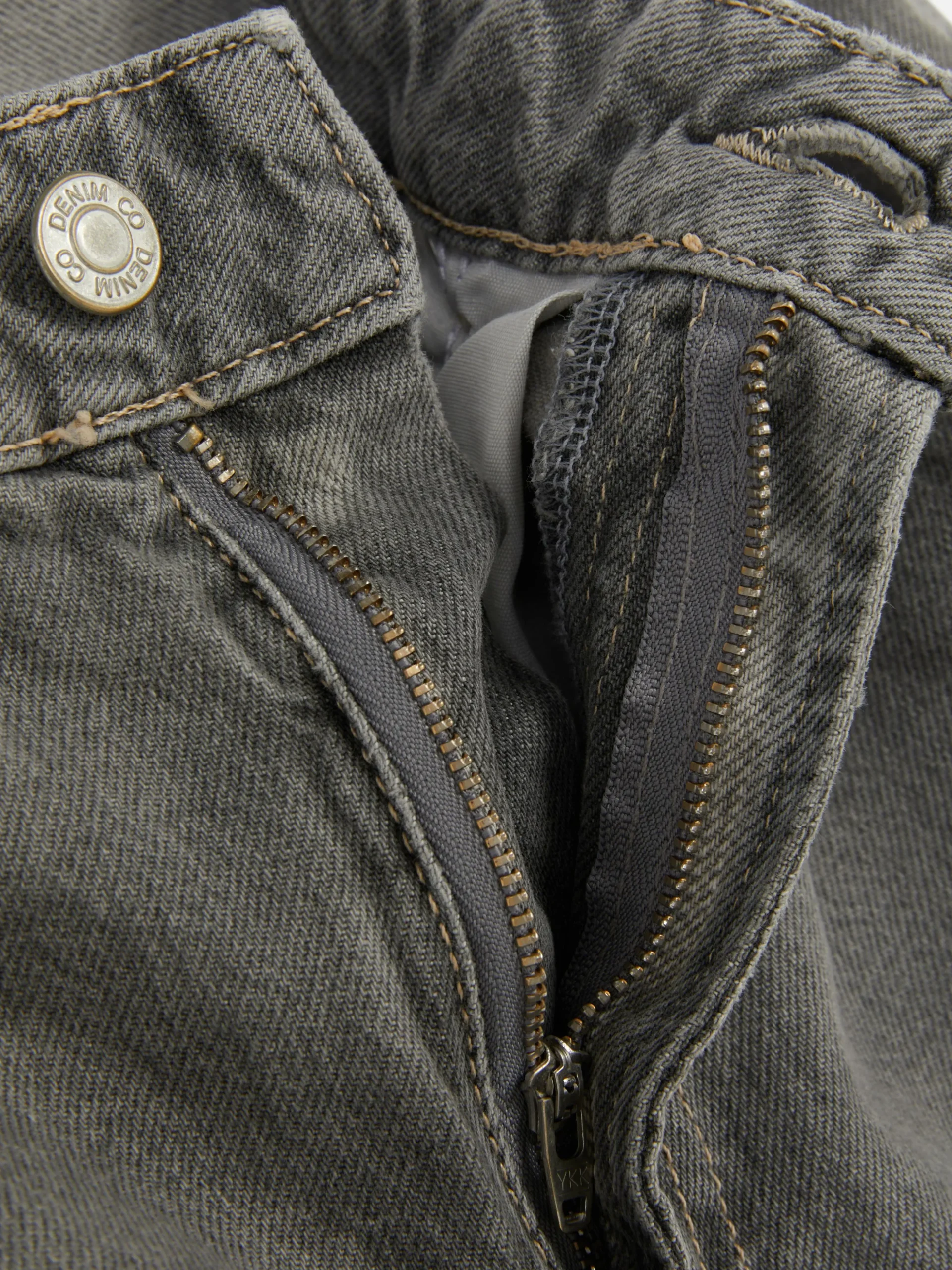 jean_barrel_5-1.webp Jean Barrel