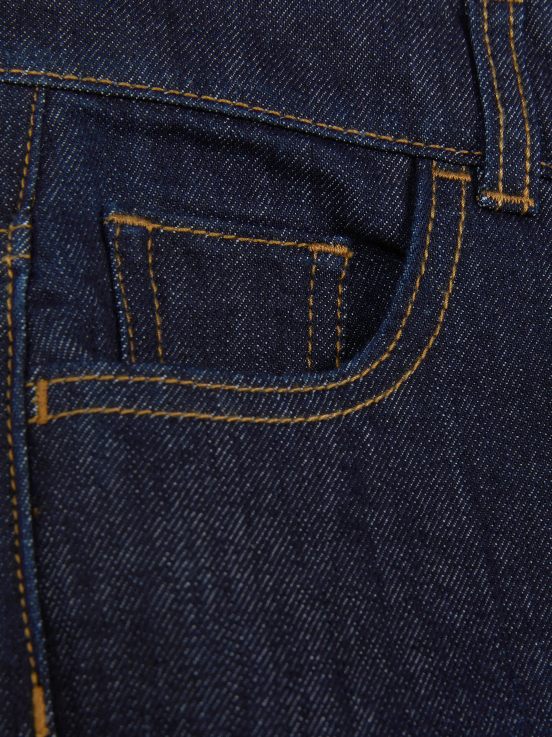 jean_coupe_droite_2-2.webp Jean Coupe Droite