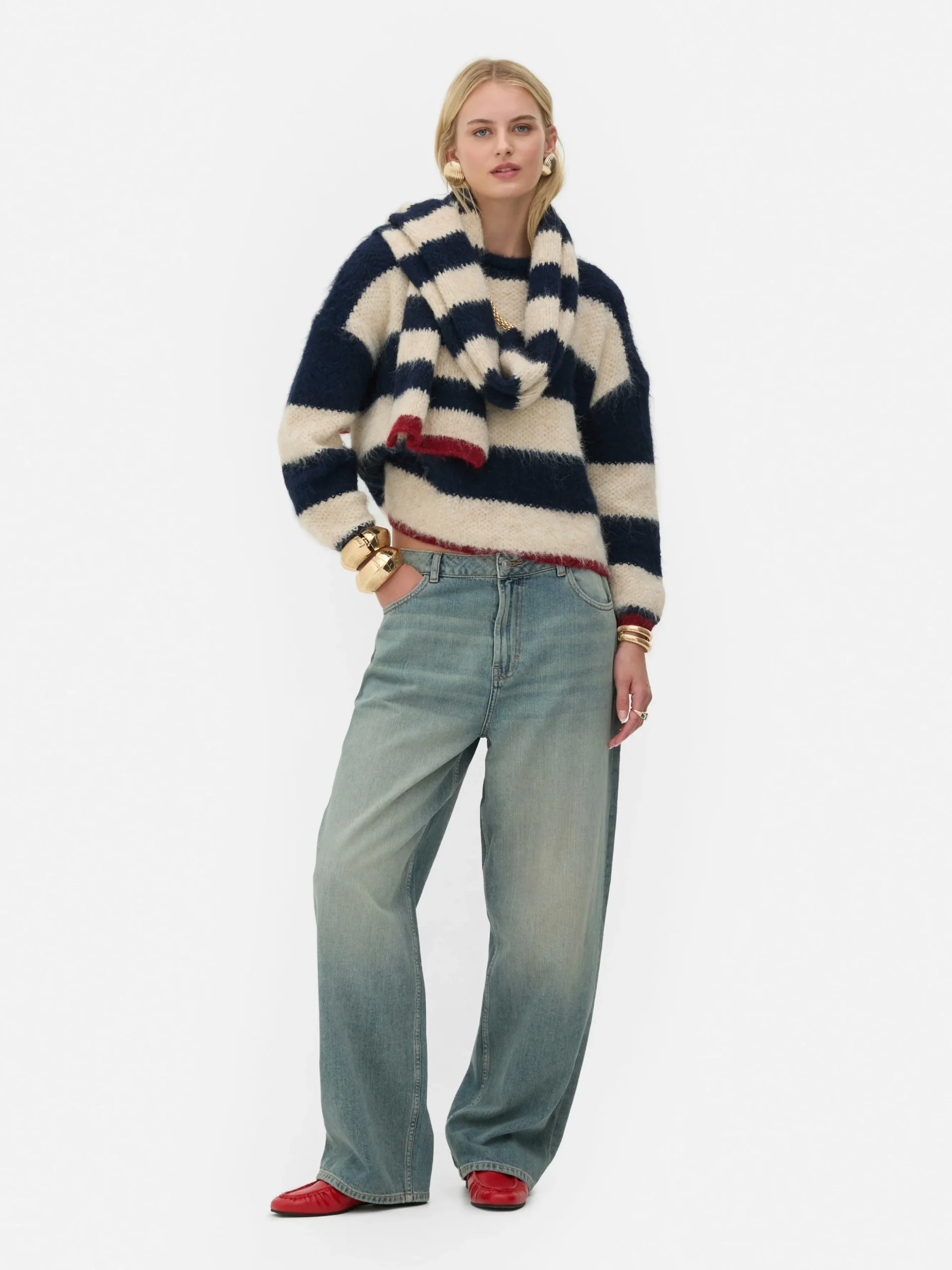 jean_dad_dchir_rita_ora_1-1.webp Jean Dad Déchiré Rita Ora