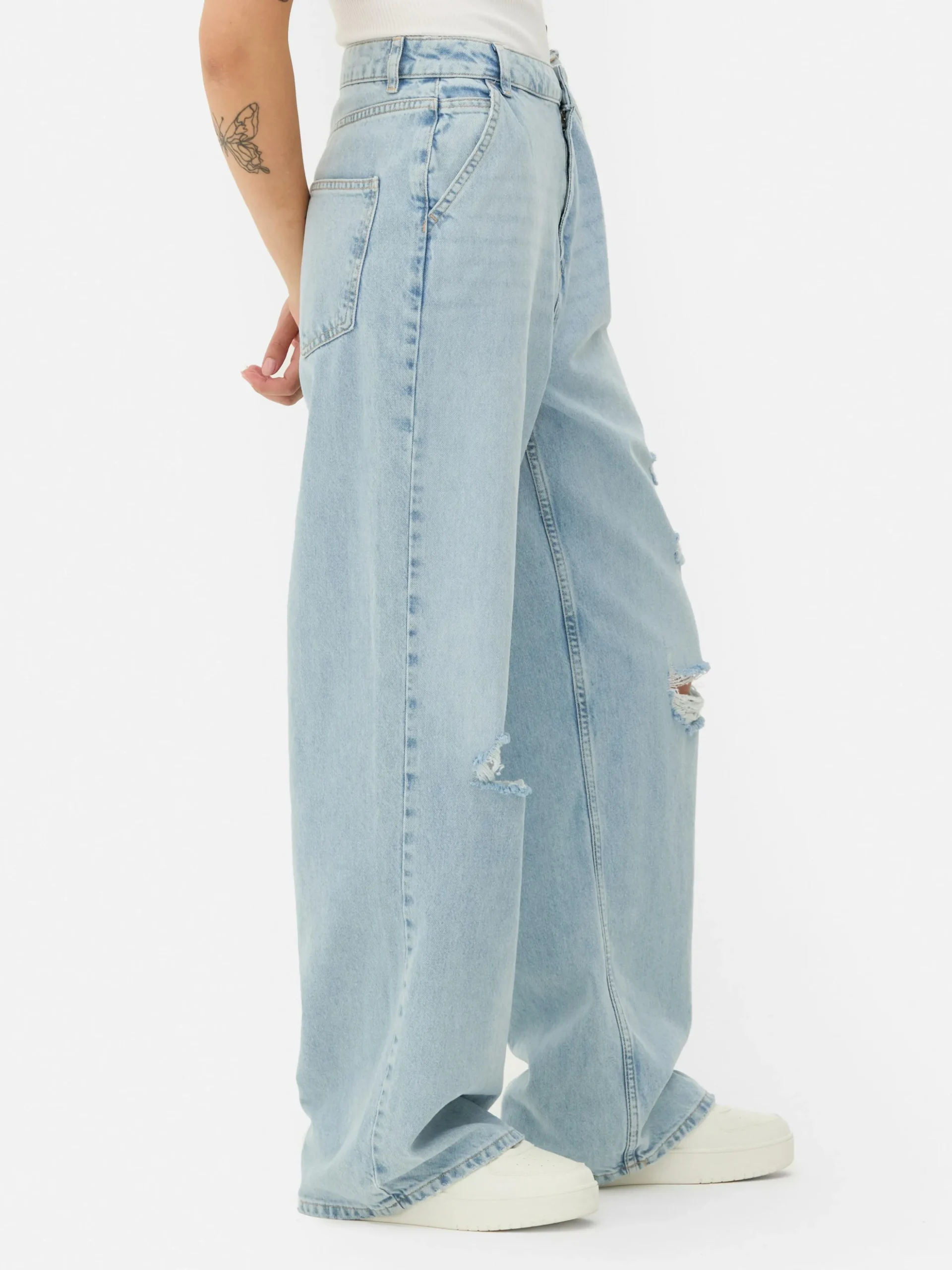 jean_denim_ample__effet_v_3.webp Jean Denim Ample à Effet Vieilli