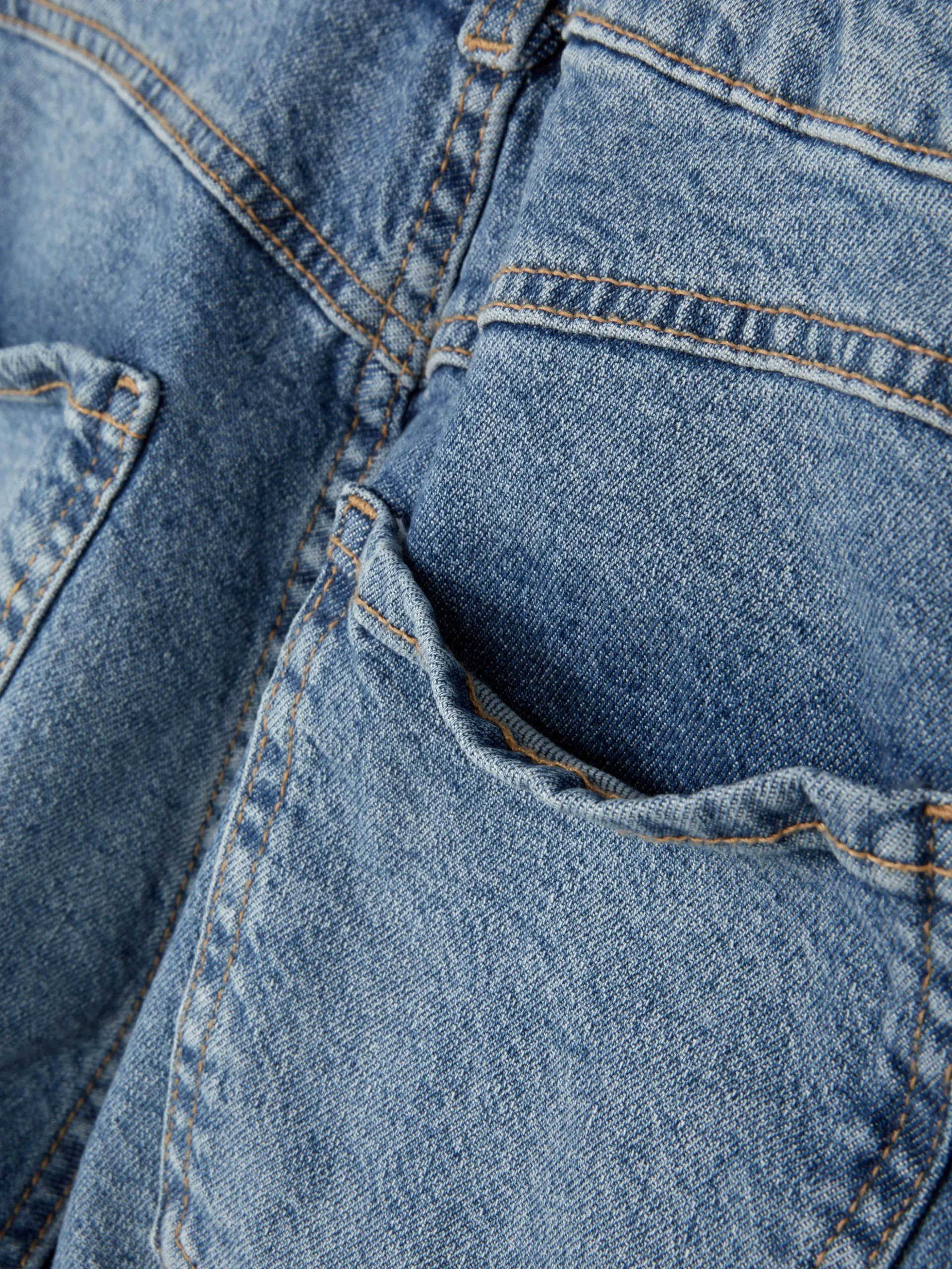 jean_denim_coupe_mom_5.webp Jean Denim Coupe Mom