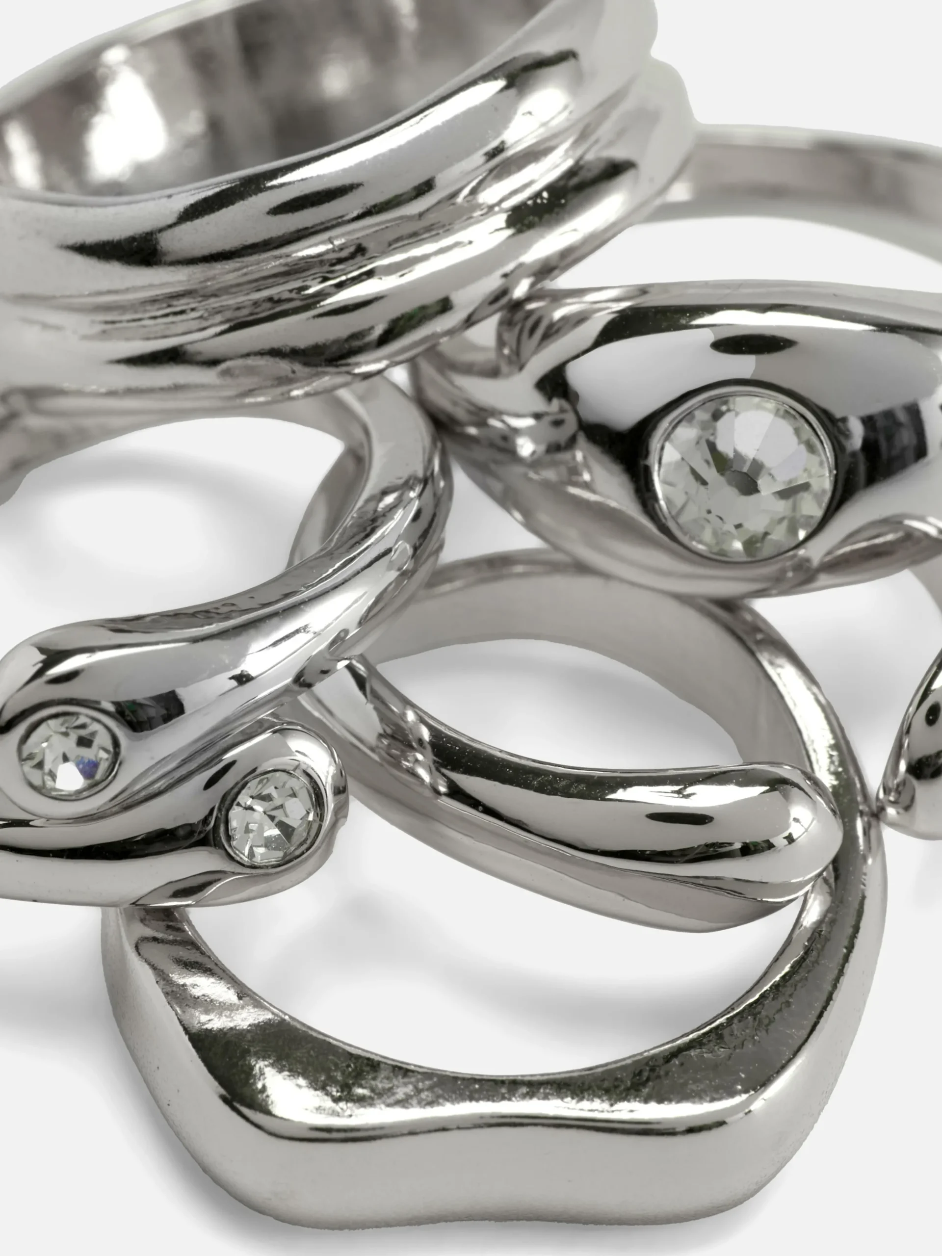 lot_de__bagues_paisses_ml_1-1.webp Lot De 5 Bagues épaisses Mélangées