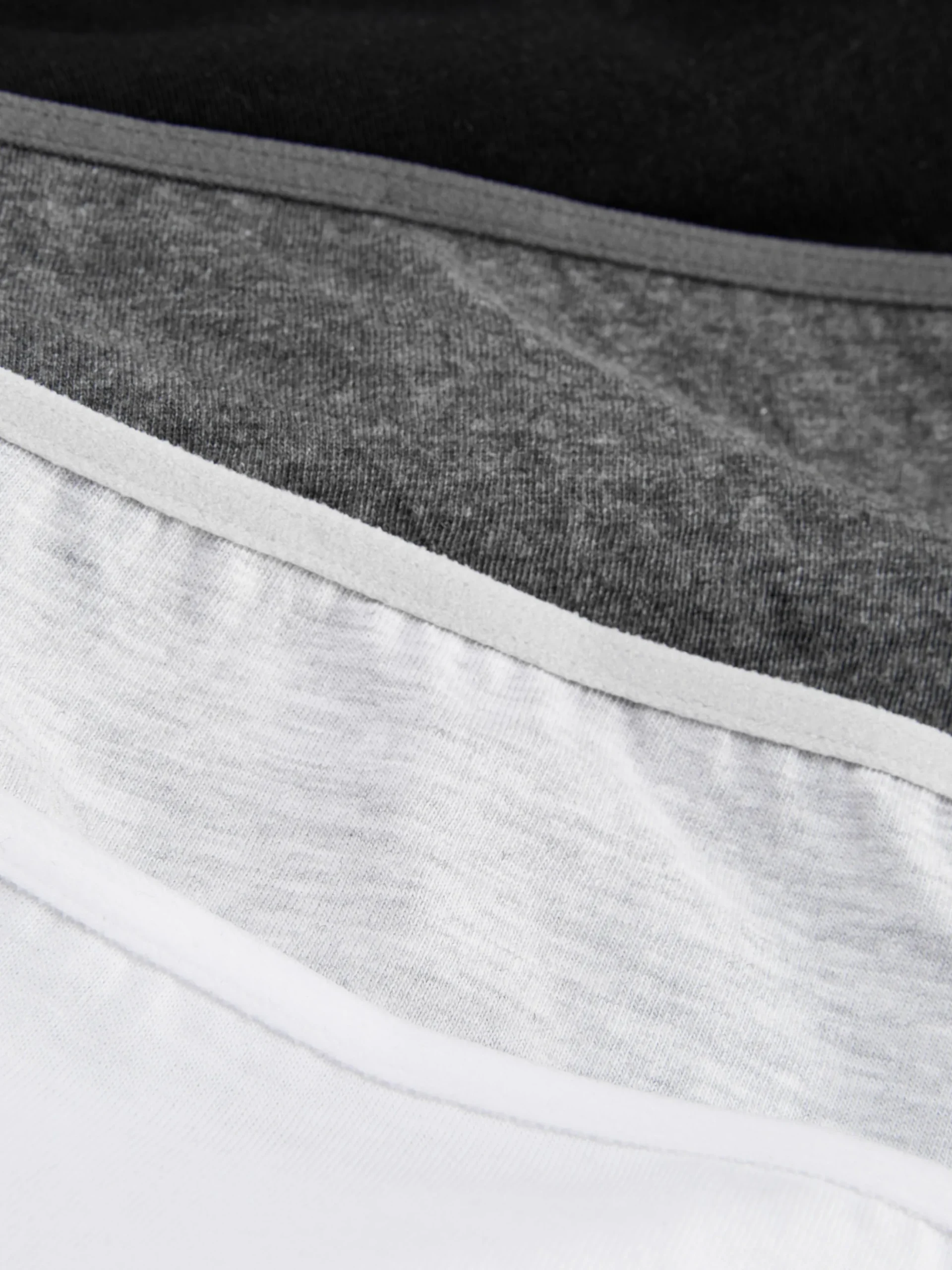 lot_de__bas_de_maillots_d_1.webp Lot De 4 Bas De Maillots De Bain