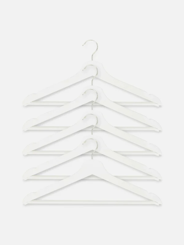 Lot De 5 Cintres En Bois