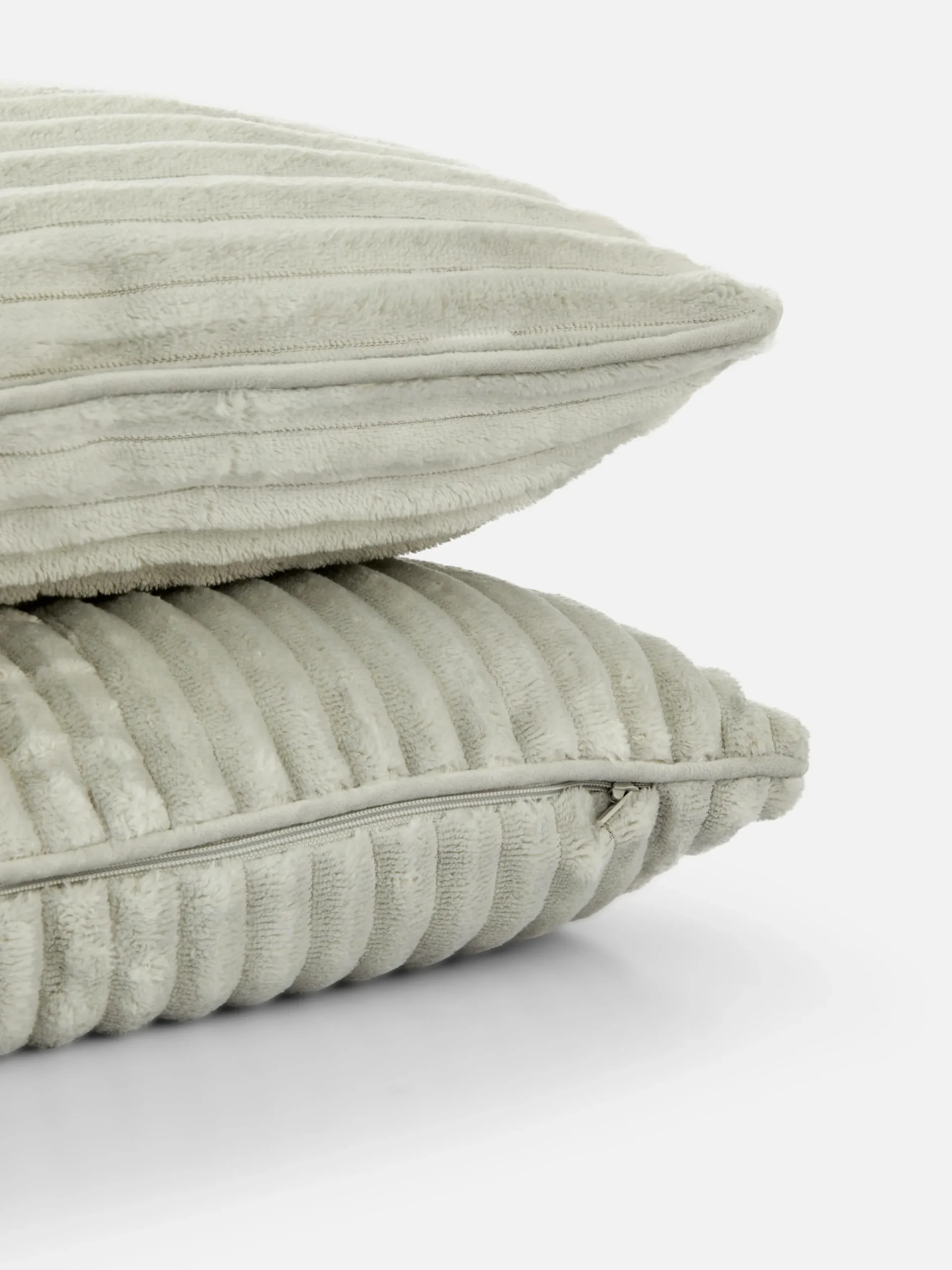 lot_de__coussins_ctels_1.webp Lot De 2 Coussins Côtelés