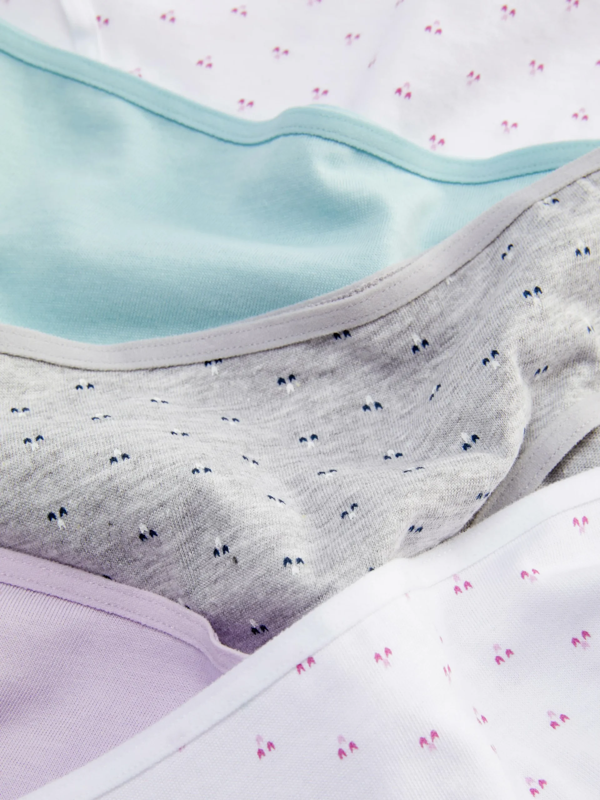 lot_de__culottes_brsilien_1-10.webp Lot De 5 Culottes Brésiliennes à Imprimé Tendance