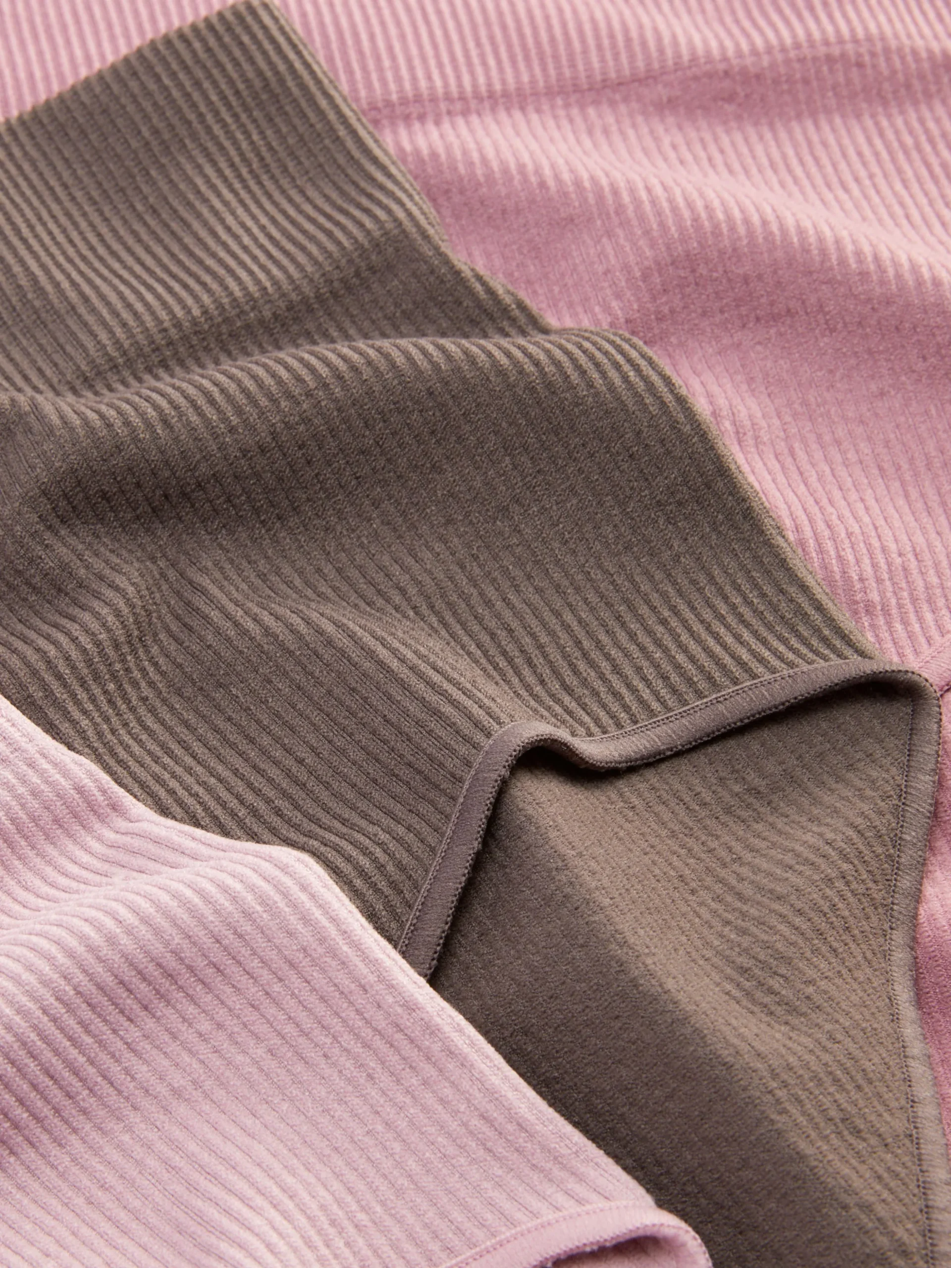 lot_de__culottes_hautes_c_1.webp Lot De 3 Culottes Hautes Côtelées Sans Couture