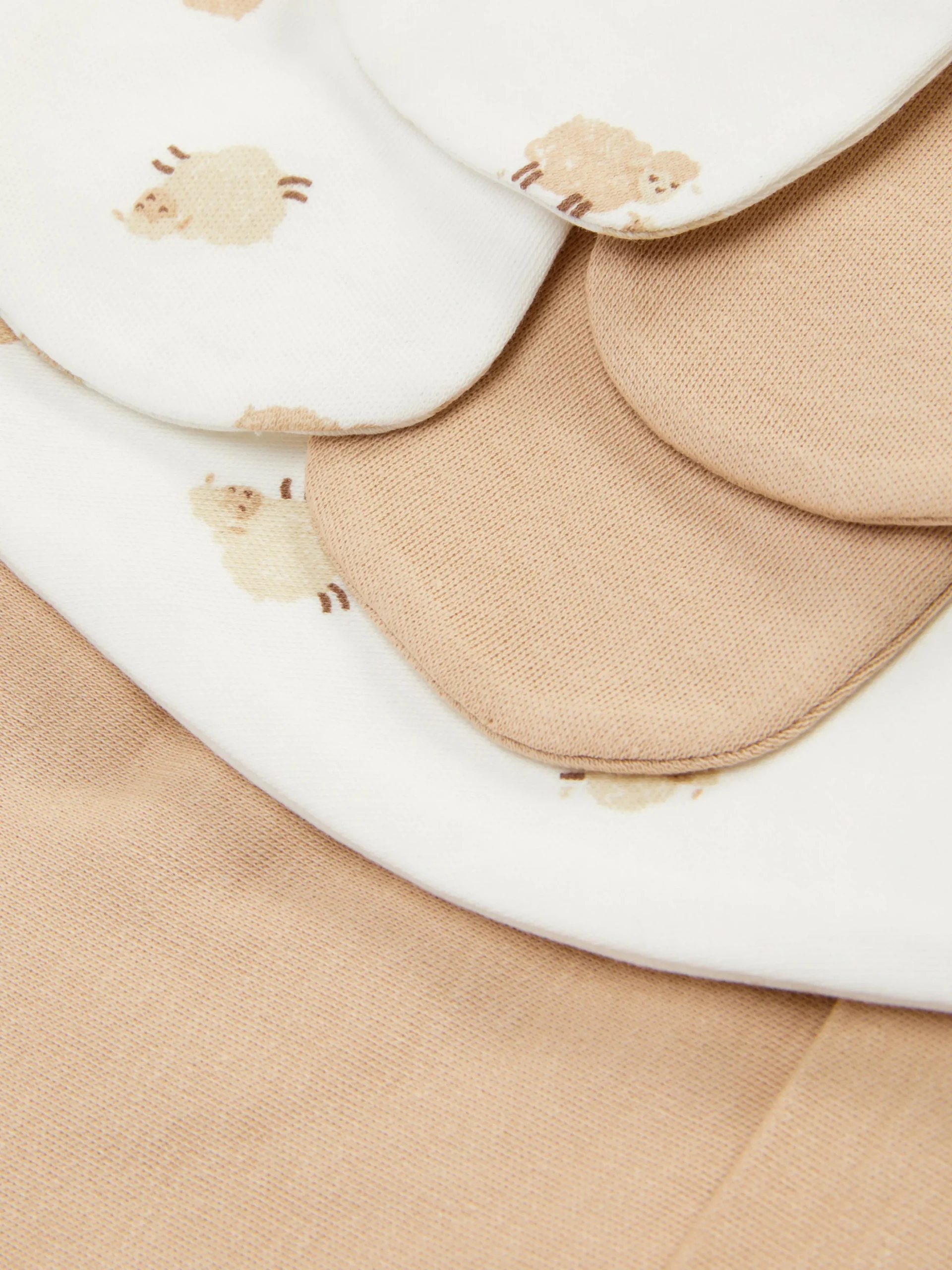 lot_de__ensembles_bonnet__2.webp Lot De 2 Ensembles Bonnet Et Mitaines Mouton