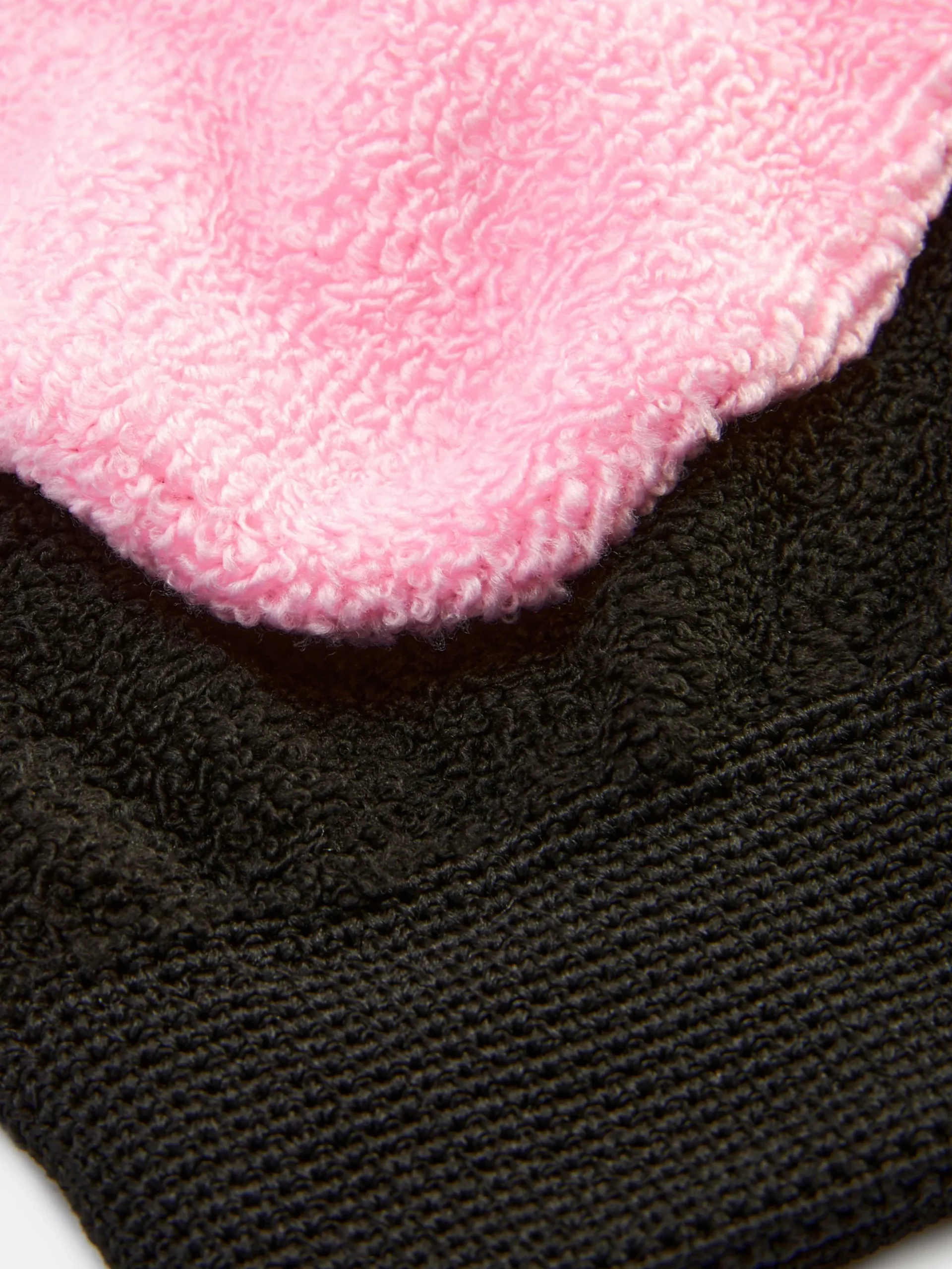 lot_de__gants_dmaquillant_1.webp Lot De 2 Gants Démaquillants