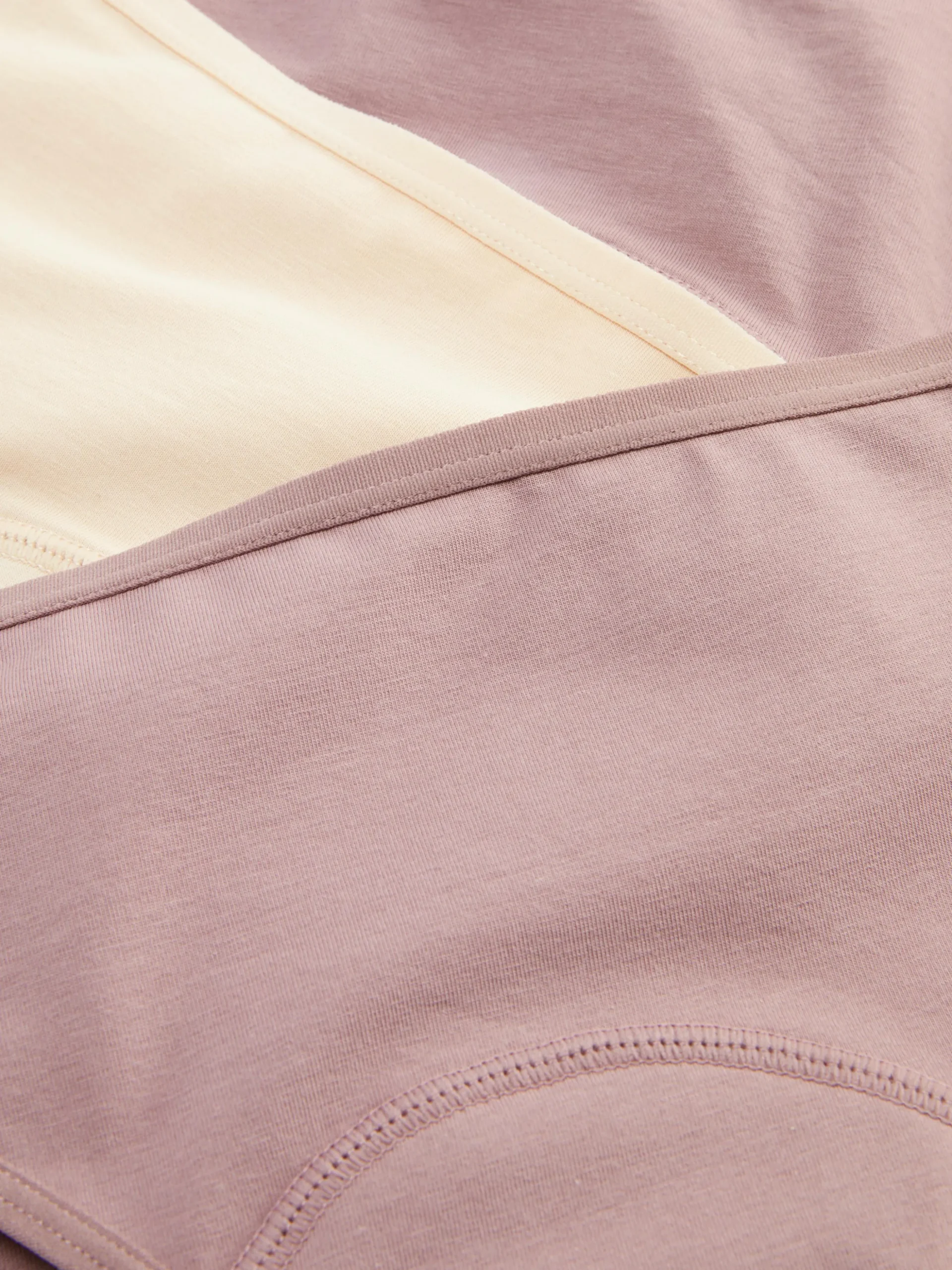 lot_de__mini_culottes_men_1-1.webp Lot De 3 Mini Culottes Menstruelles