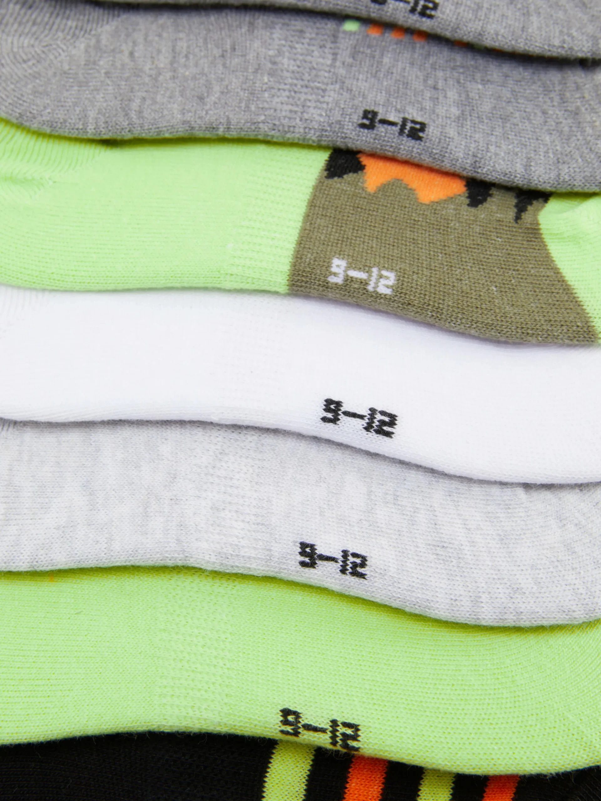 lot_de__paires_de_chausse_1-172.webp Lot De 7 Paires De Chaussettes Invisibles